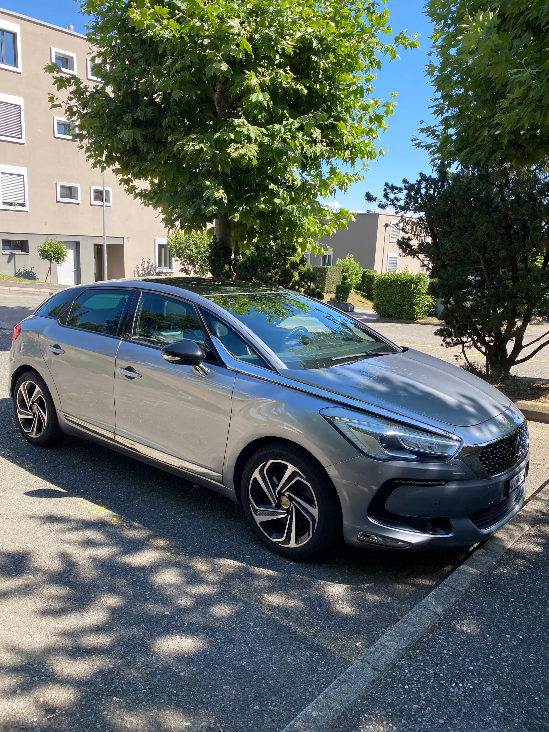 DS AUTOMOBILES 2.0 BlueHDi 180 Sport Chic-image-6