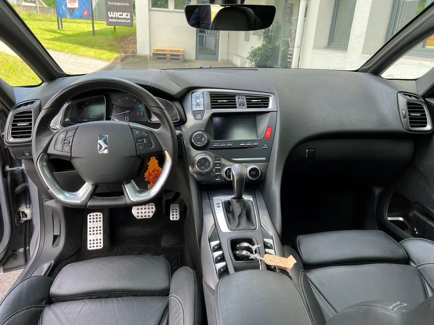 DS AUTOMOBILES 2.0 BlueHDi 180 Sport Chic-image-5