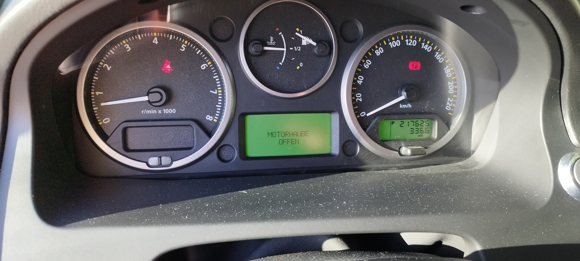 LAND ROVER 3.2 I6 SE-image-1