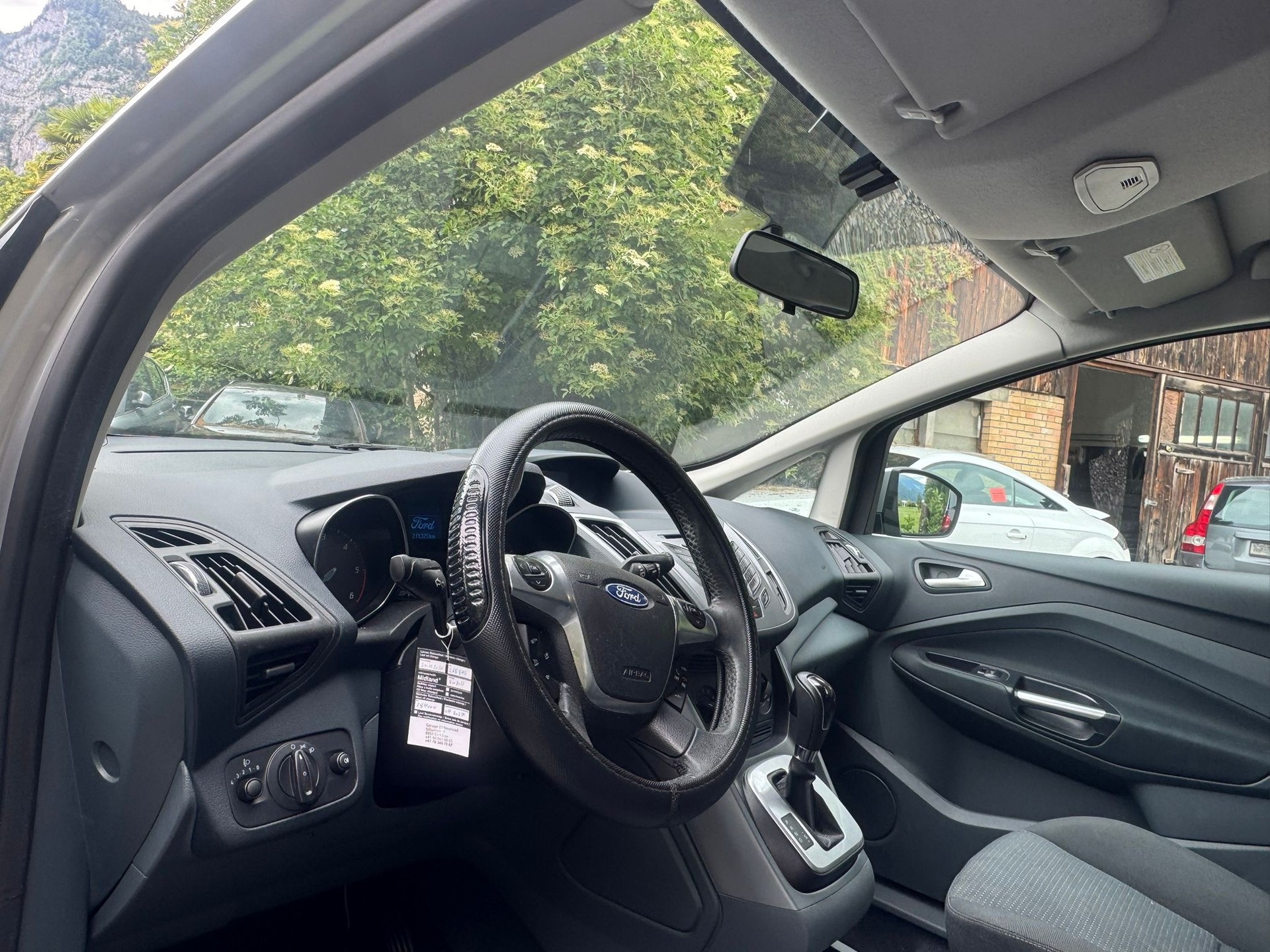 FORD C-Max 2.0 TDCi Titanium PowerShift-image-11