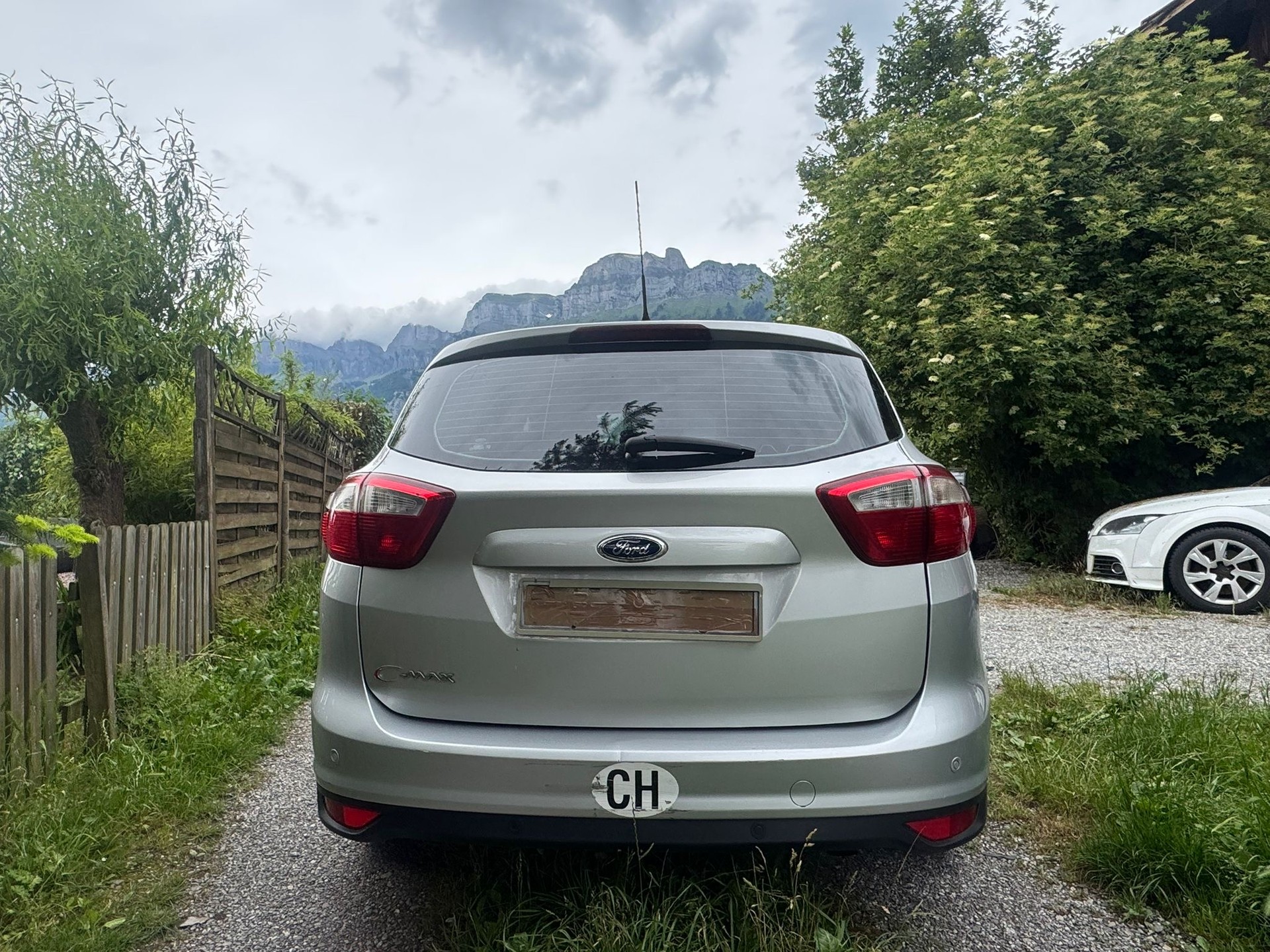 FORD C-Max 2.0 TDCi Titanium PowerShift-image-6