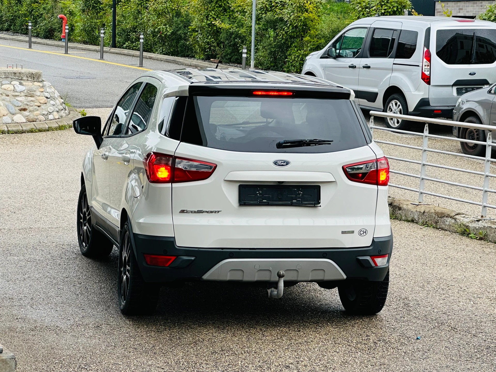 FORD EcoSport 1.0 SCTi Titanium-image-7