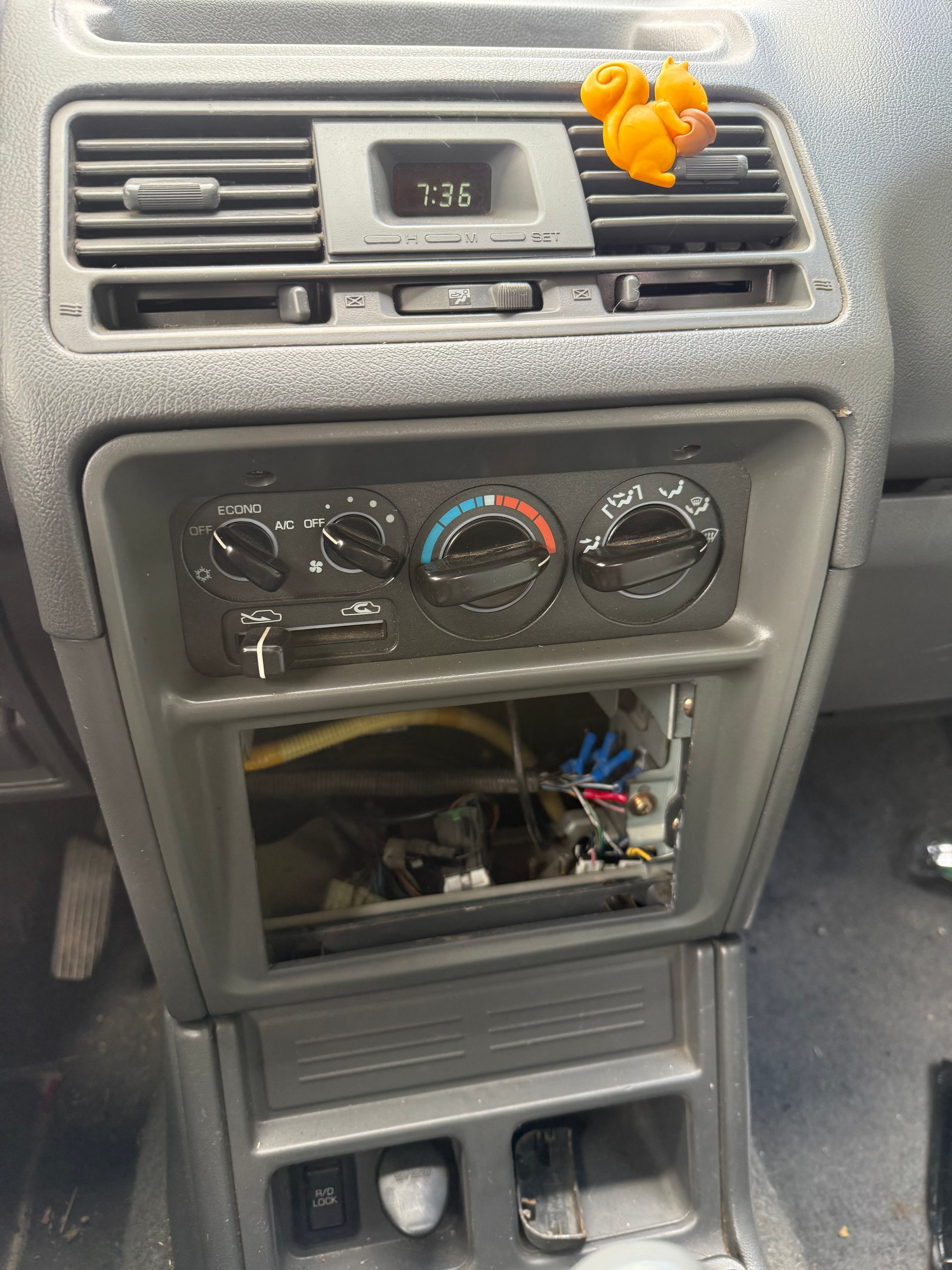 MITSUBISHI Pajero 2.5 TDI Classic-image-6