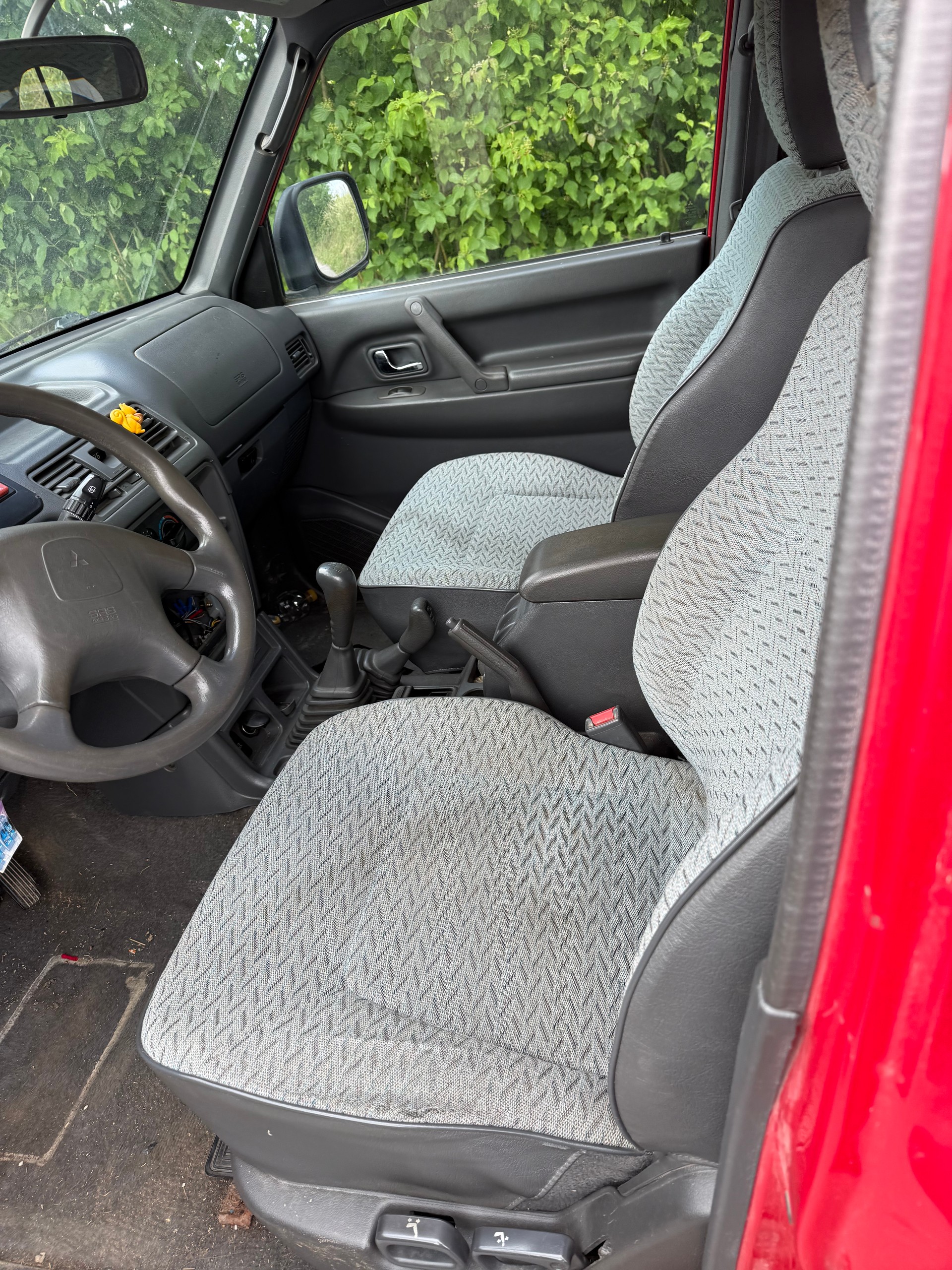MITSUBISHI Pajero 2.5 TDI Classic-image-5