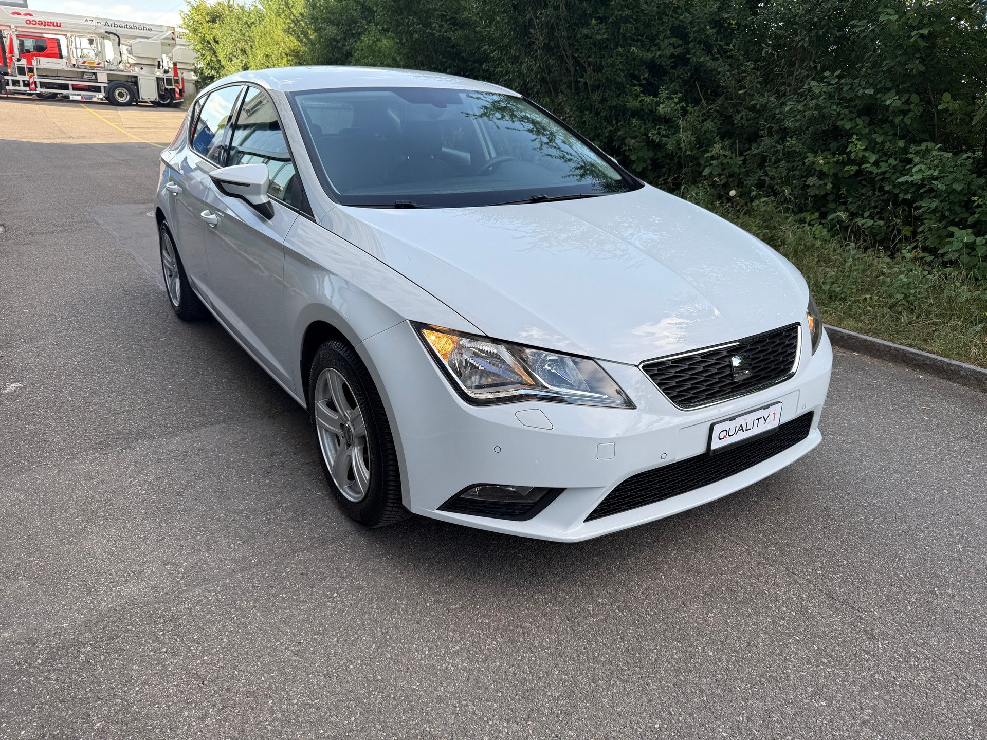 SEAT Leon 1.2 TSI Reference DSG-image-2