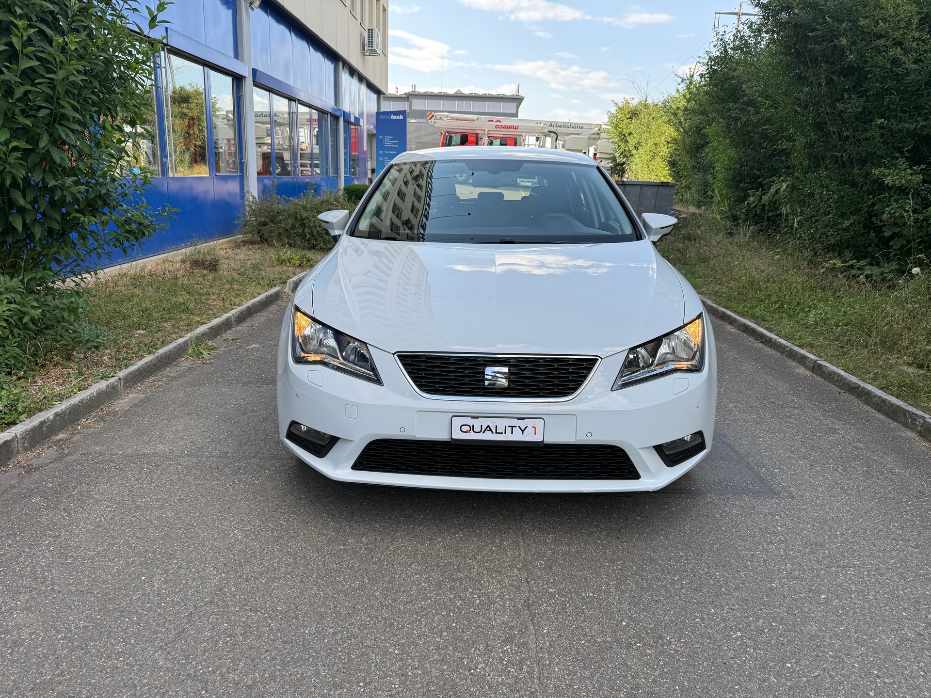 SEAT Leon 1.2 TSI Reference DSG-image-1