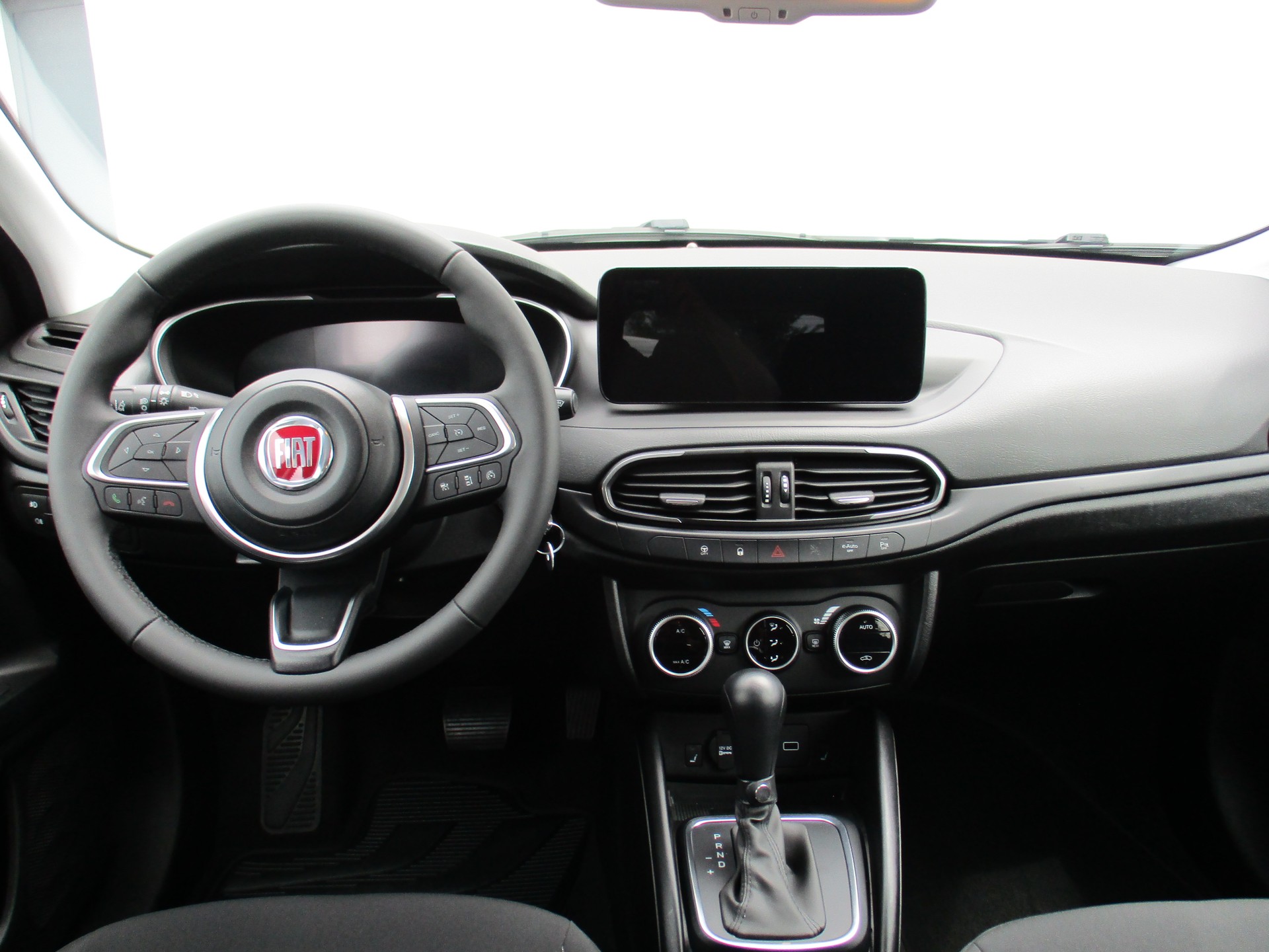 FIAT Tipo 1.5 MHEV Swiss Edition Cross-image-7