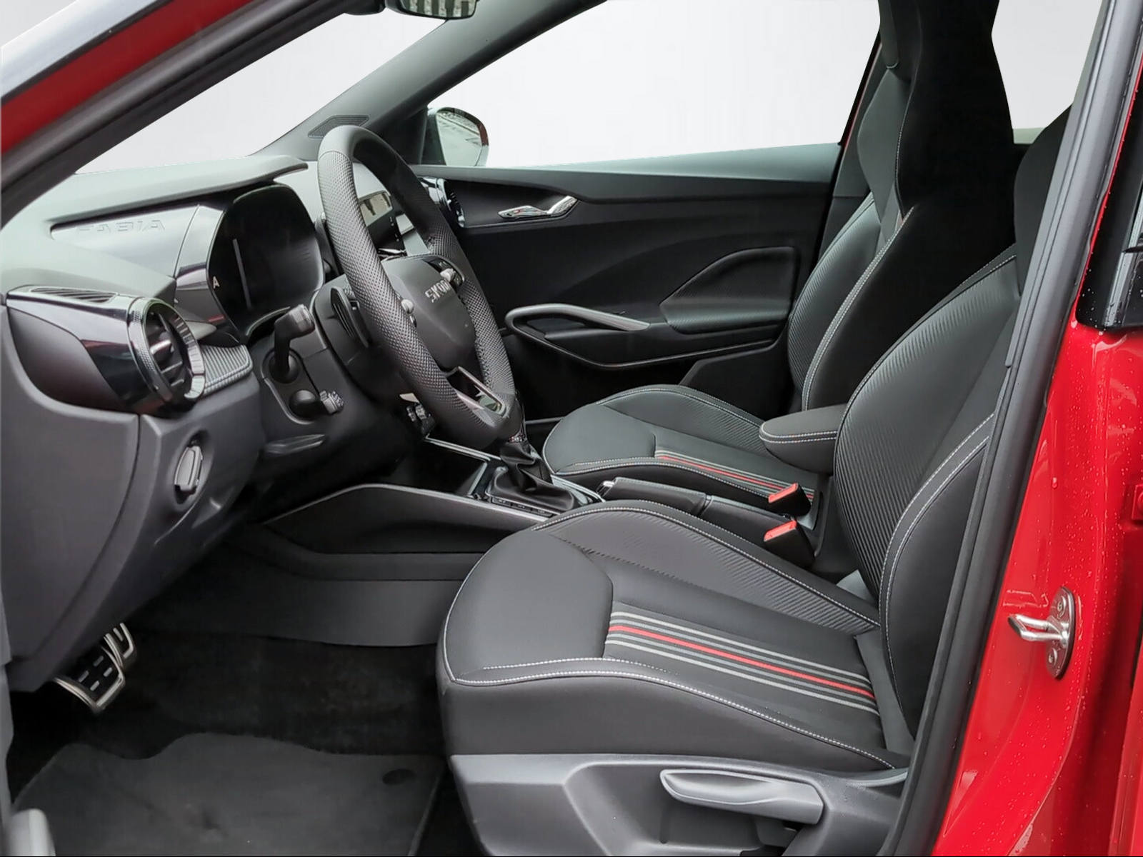 SKODA Fabia 130 1.5 TSI 177 PS 7DSG 1500ccm 177PS/130kW 4 Zylinder TSI Benzin-image-4