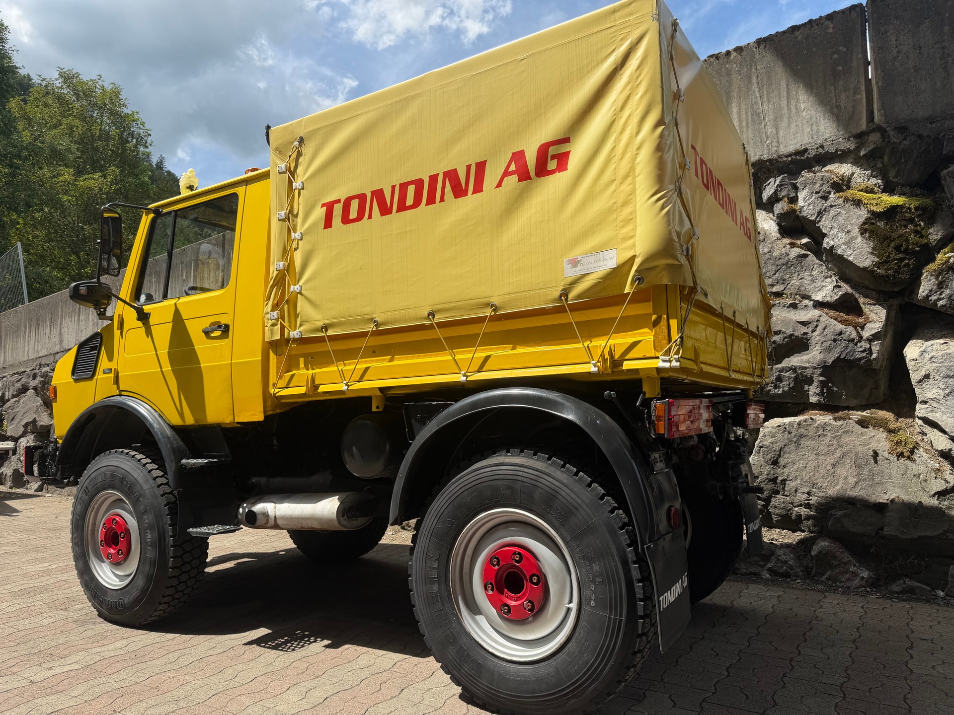 UNIMOG U 1400-image-2