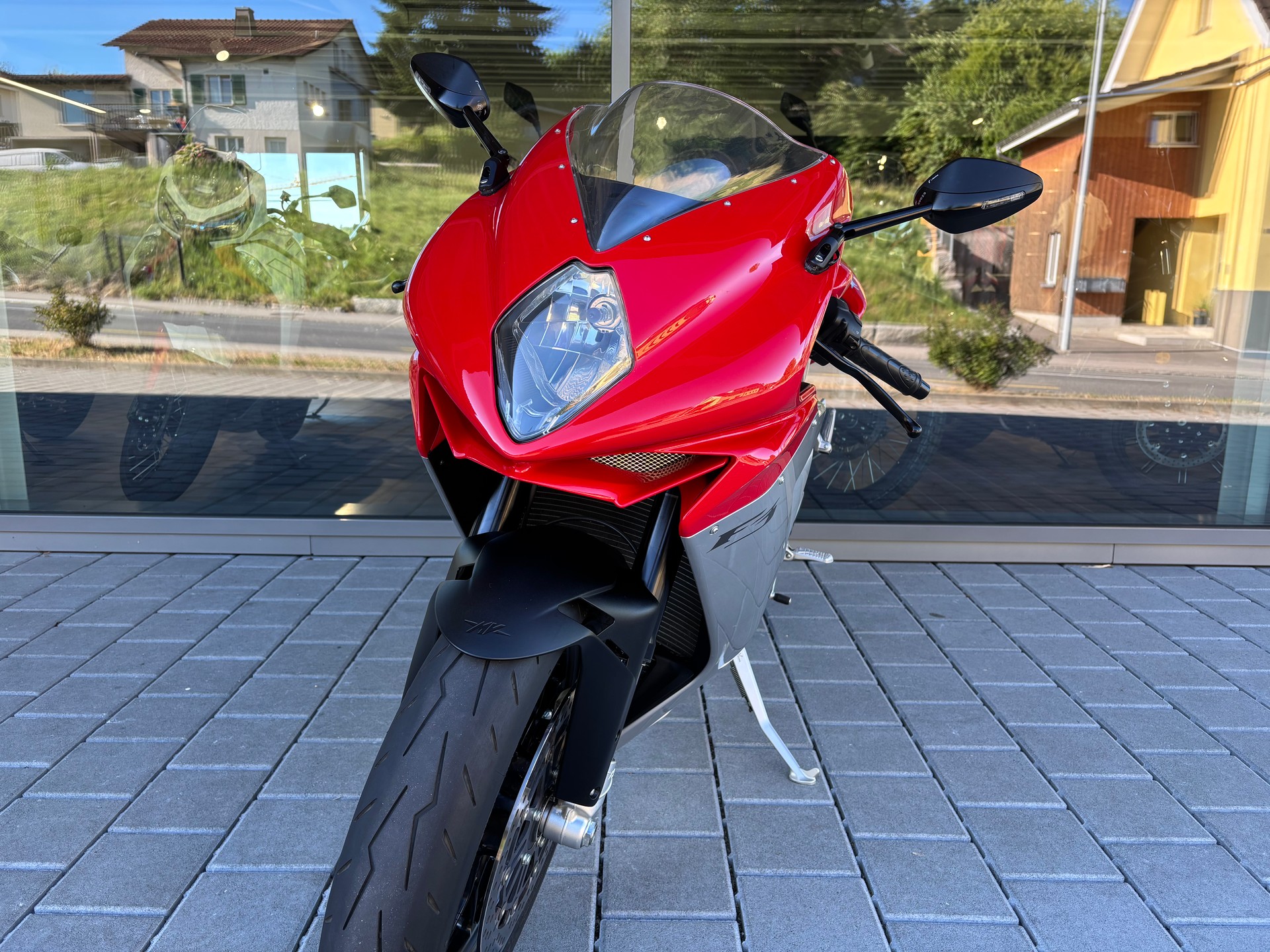 MV AGUSTA F3 675-image-2
