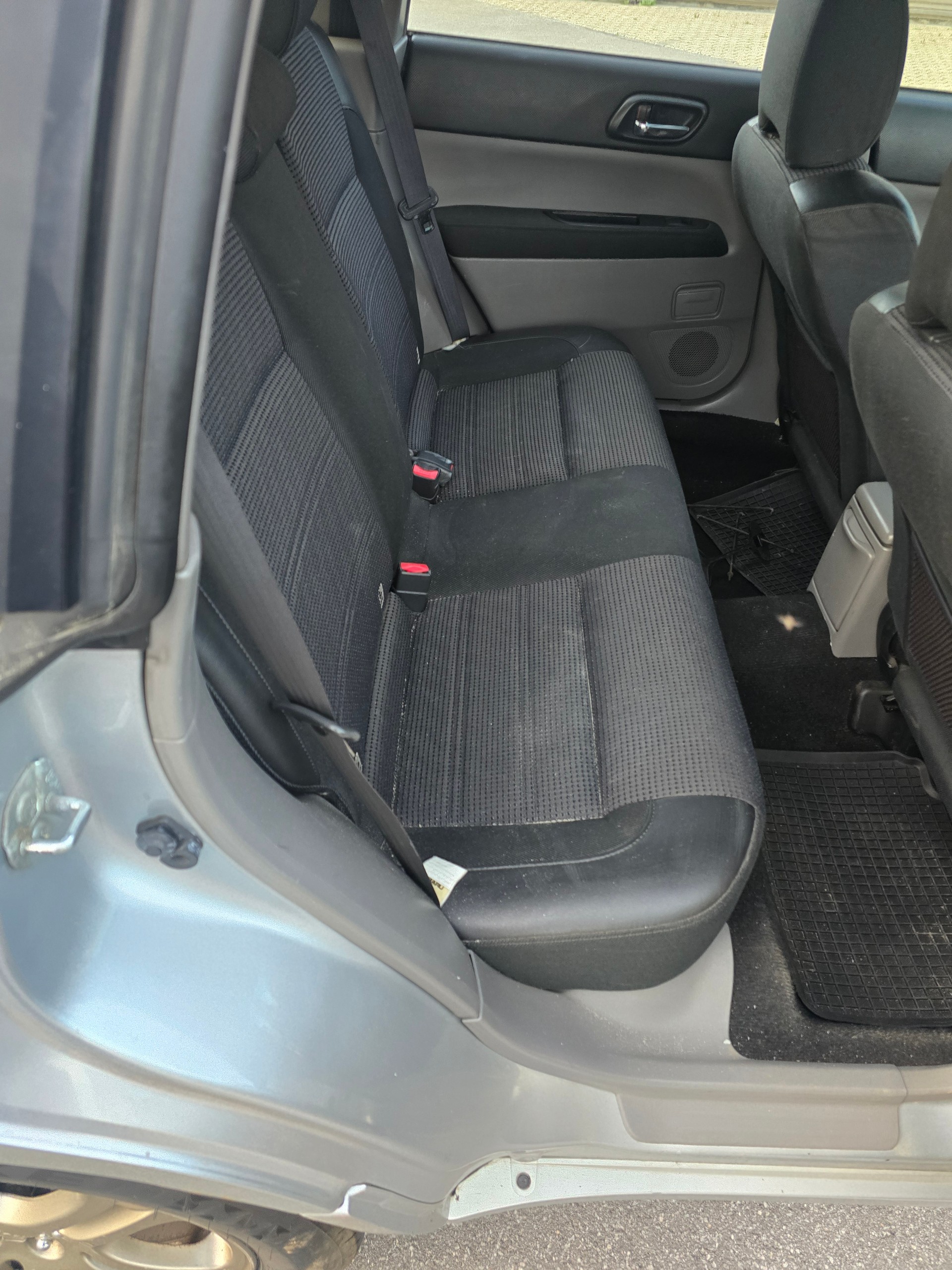 SUBARU Forester 2.0XT Club Automatic-image-14
