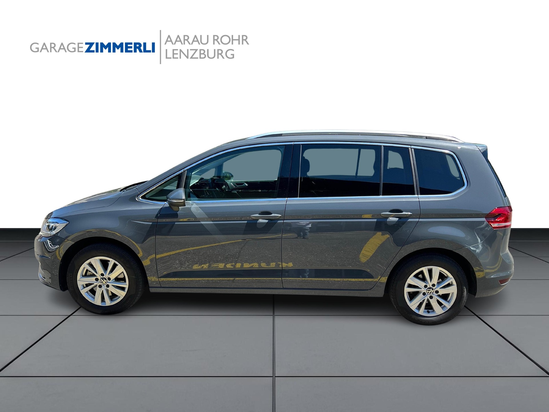 VW Touran 1.5 TSI EVO Highline DSG-showroom-element-1
