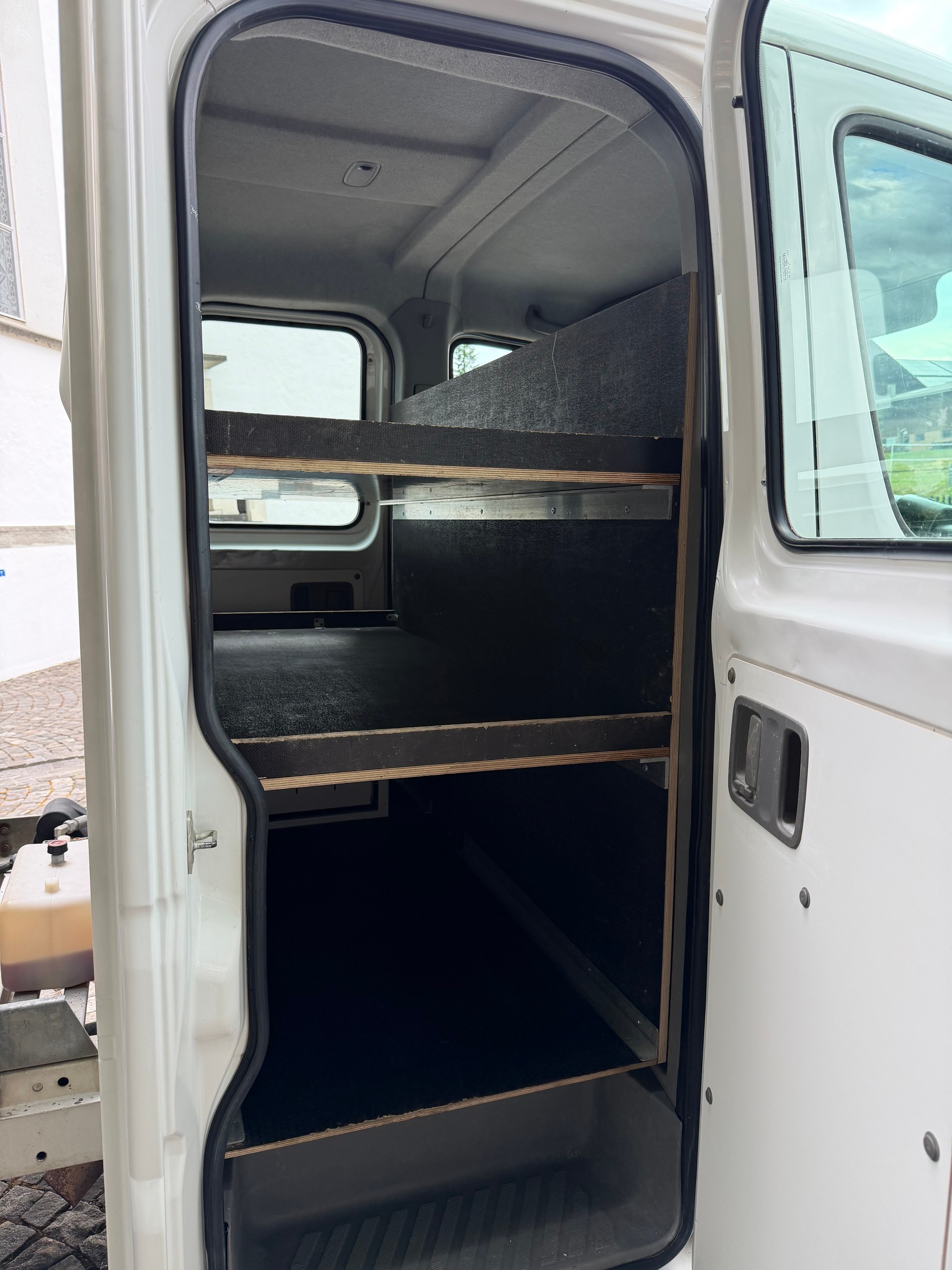 VW Crafter 35 2.0 TDI CR / Kipper / Ab MFK / Service gepflegt ink. Kupplung & Zahnriemen / Nutzlast 1010kg / Anhängerkup. 3500kg-image-15