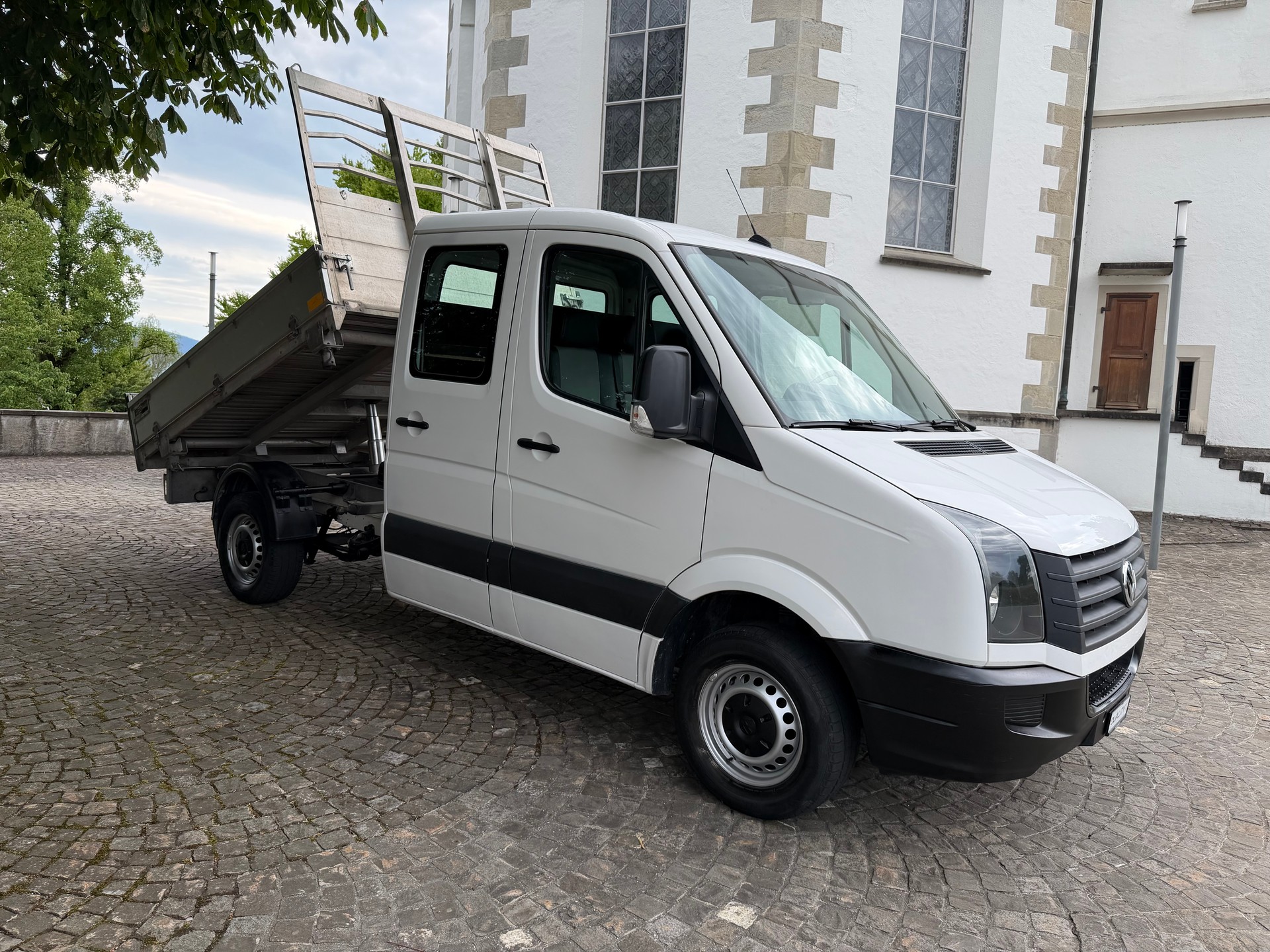 VW Crafter 35 2.0 TDI CR / Kipper / Ab MFK / Service gepflegt ink. Kupplung & Zahnriemen / Nutzlast 1010kg / Anhängerkup. 3500kg-image-3