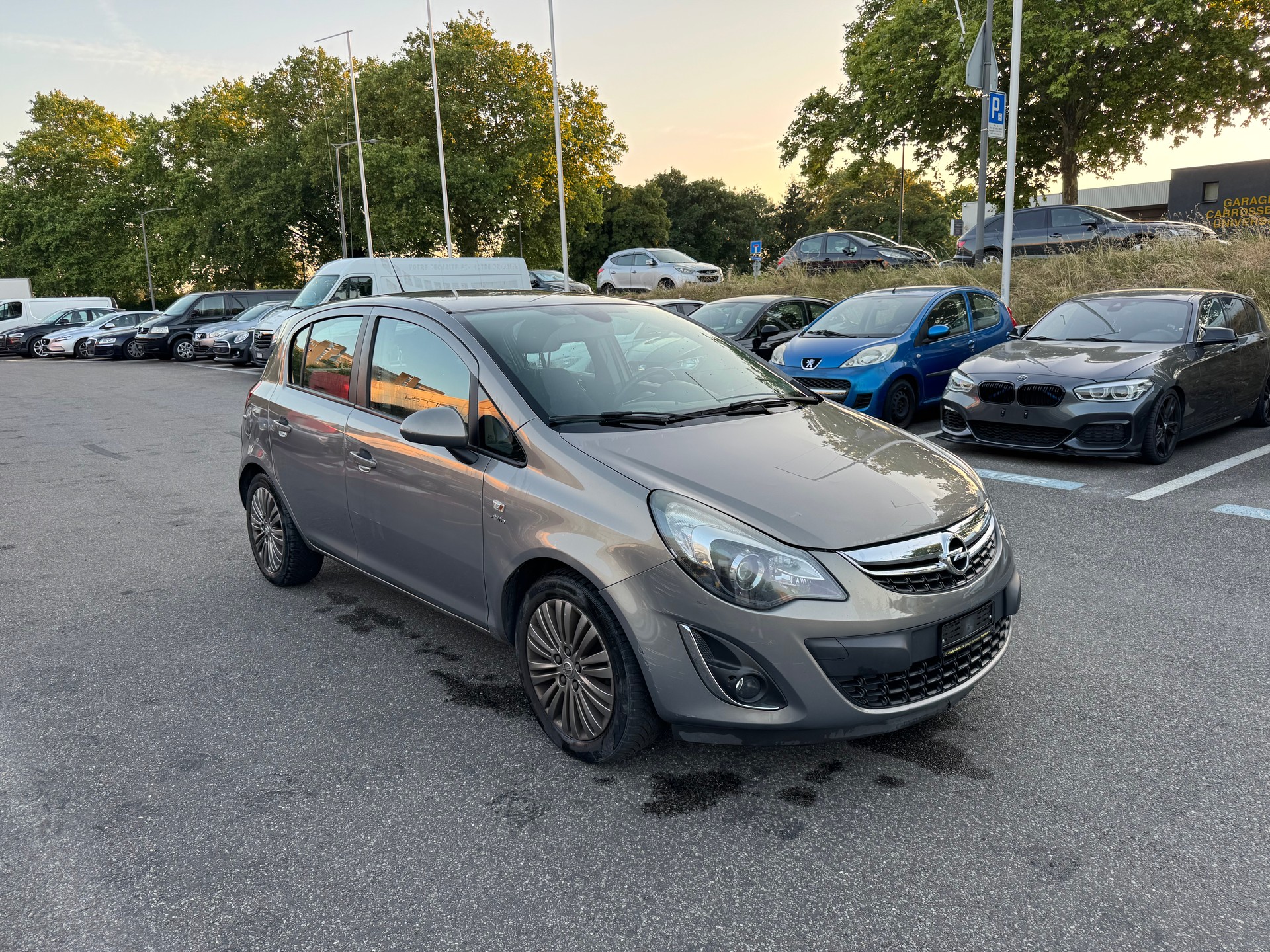 OPEL Corsa 1.4 Turbo Active Edition-showroom-element-1