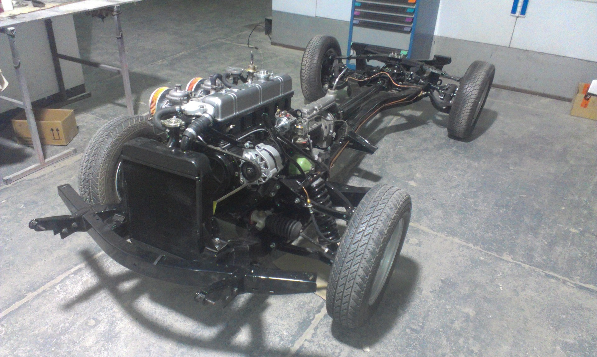 TRIUMPH GT6-image-9