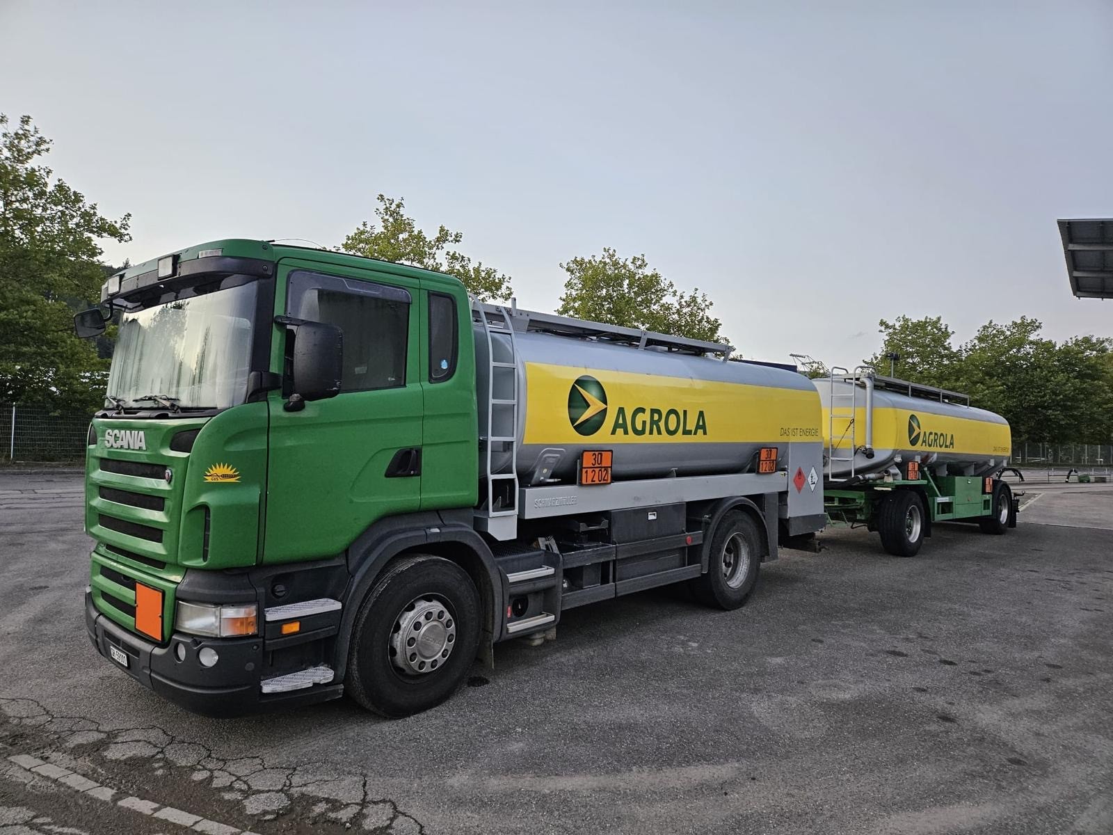 SCANIA R 420 LB4x2-image-2