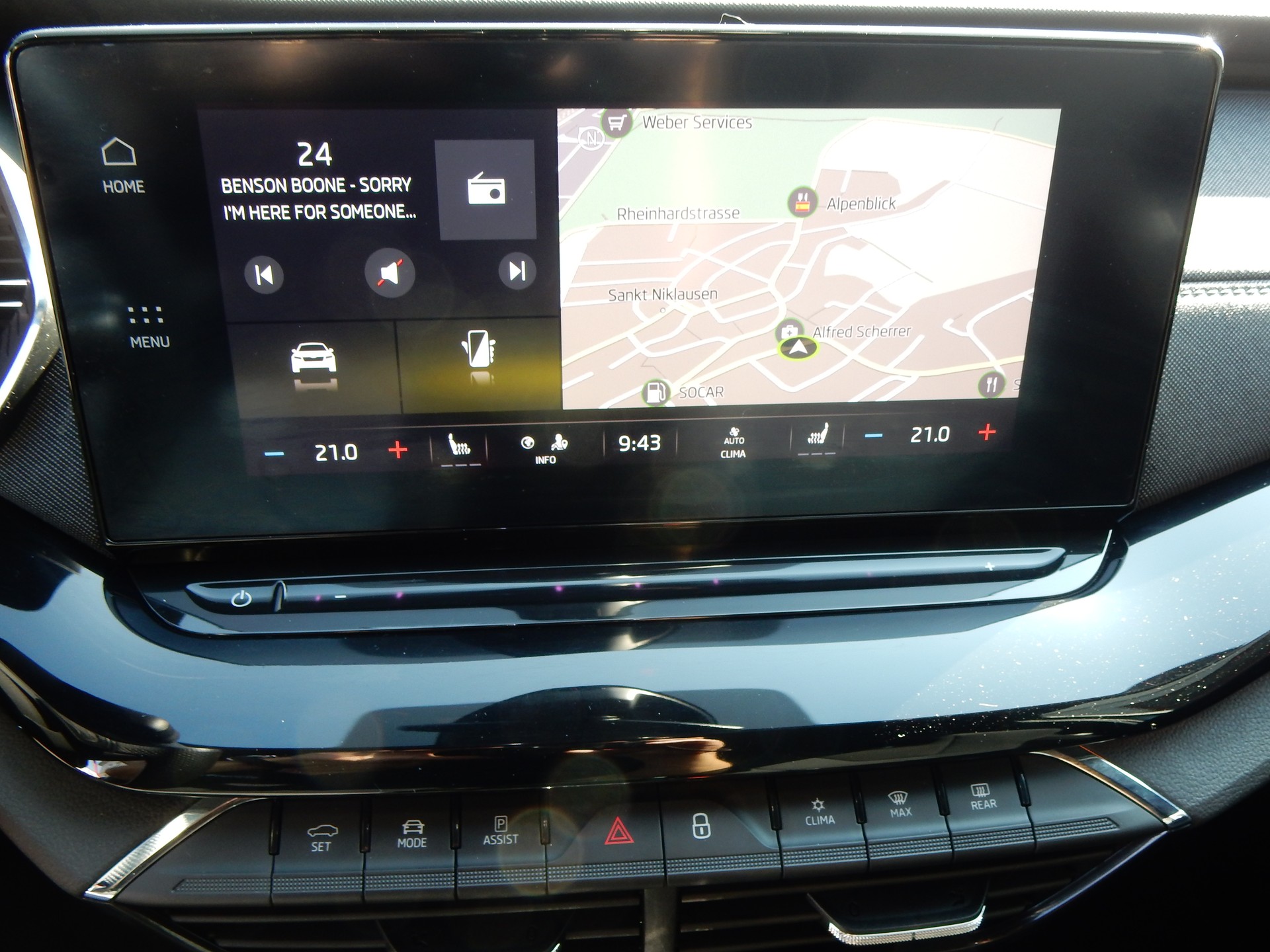 SKODA Octavia Combi 2.0 TSI SportLine DSG 4x4-image-13