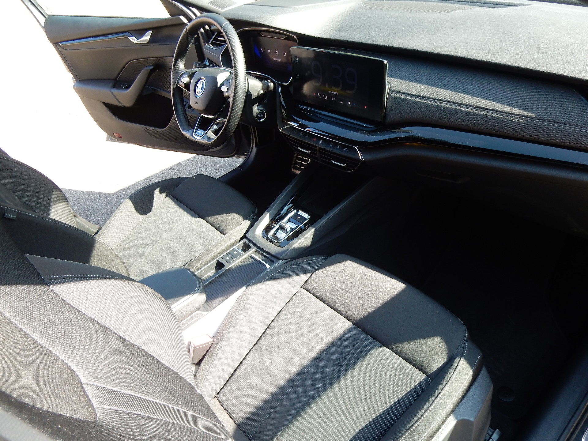 SKODA Octavia Combi 2.0 TSI SportLine DSG 4x4-image-7