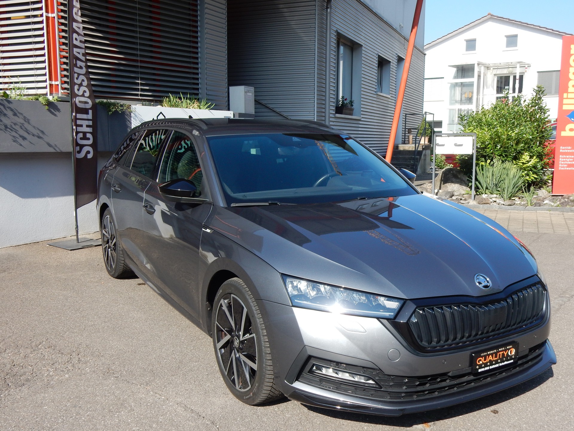 SKODA Octavia Combi 2.0 TSI SportLine DSG 4x4-image-1