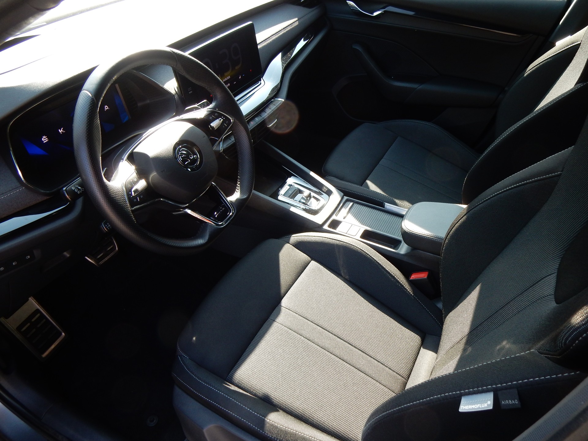 SKODA Octavia Combi 2.0 TSI SportLine DSG 4x4-image-6