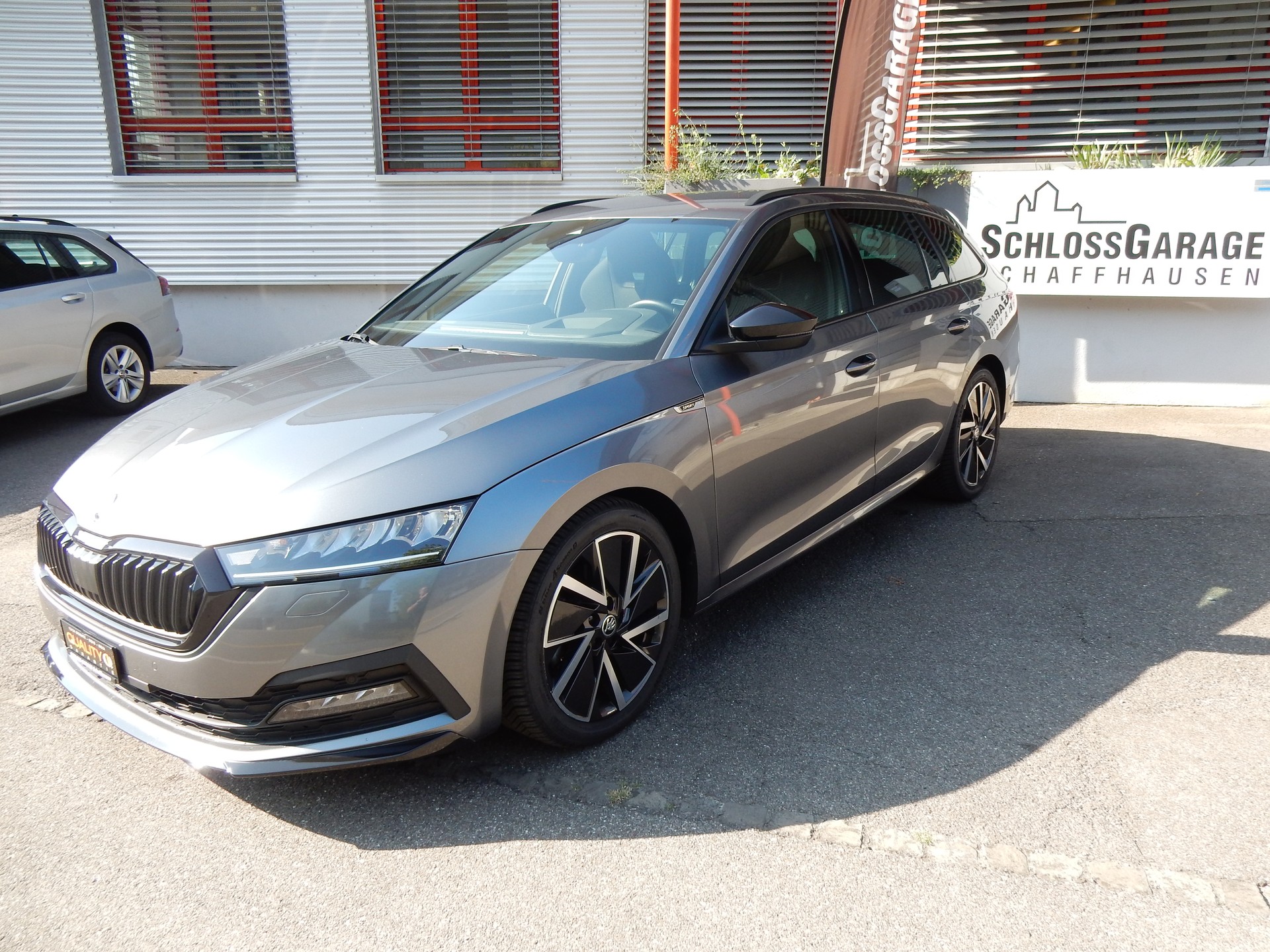 SKODA Octavia Combi 2.0 TSI SportLine DSG 4x4