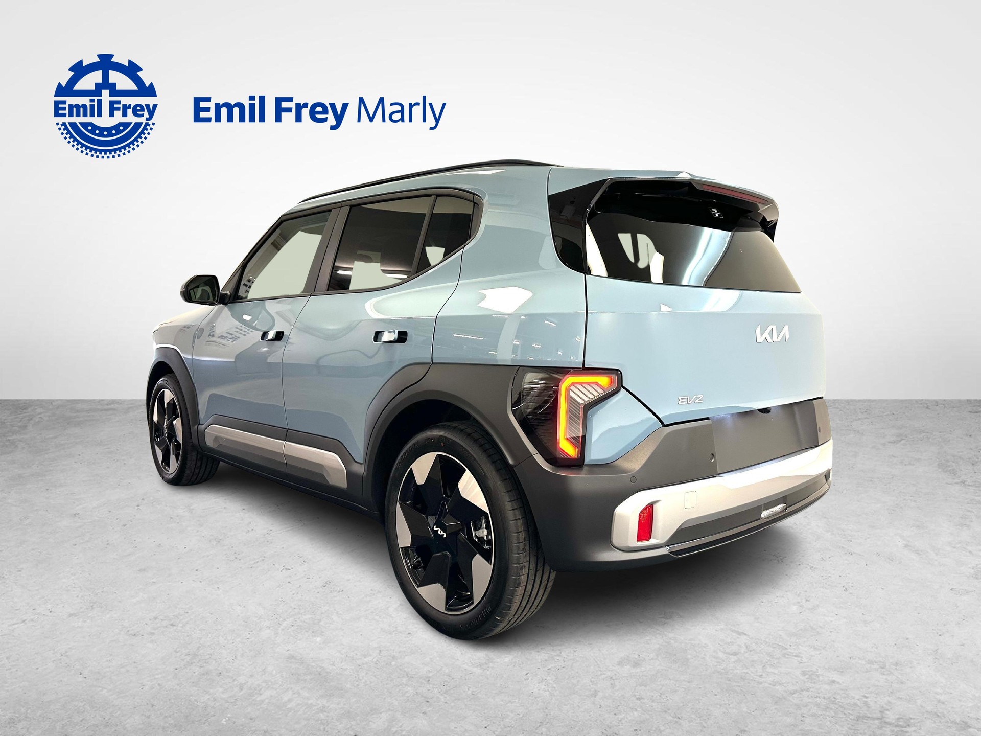 KIA EV2 61 kWh Earth-showroom-element-2
