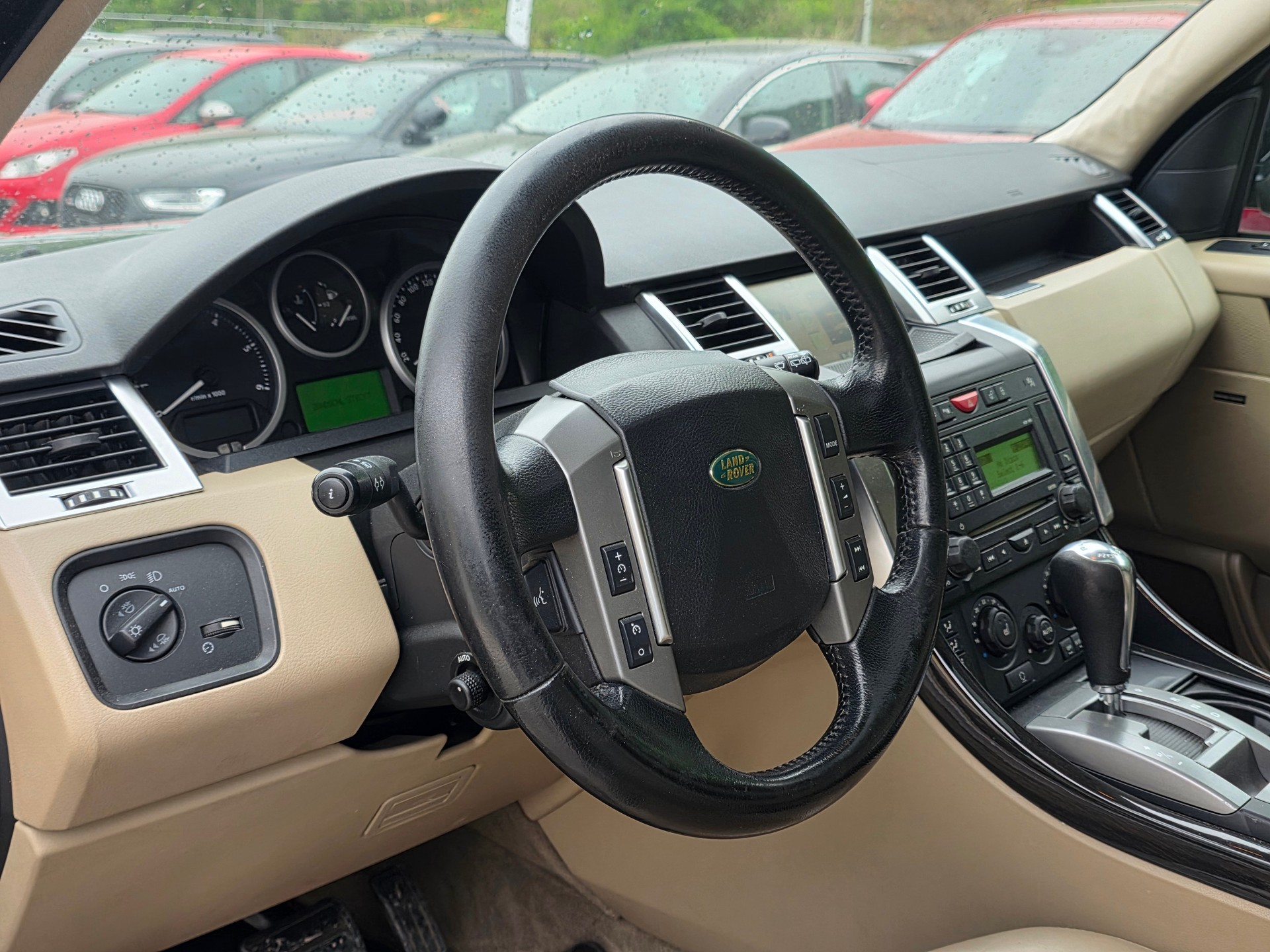 LAND ROVER Range Rover Sport 3.6 Td8 HSE Automatic Motor DEFEKT STARTET NOCH WAR OHNE ÖL-image-9