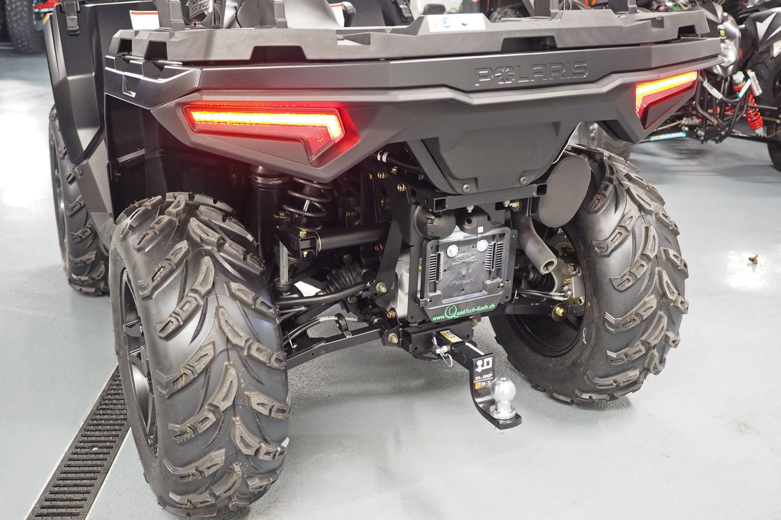 POLARIS Sportsman 570 4x4-image-14