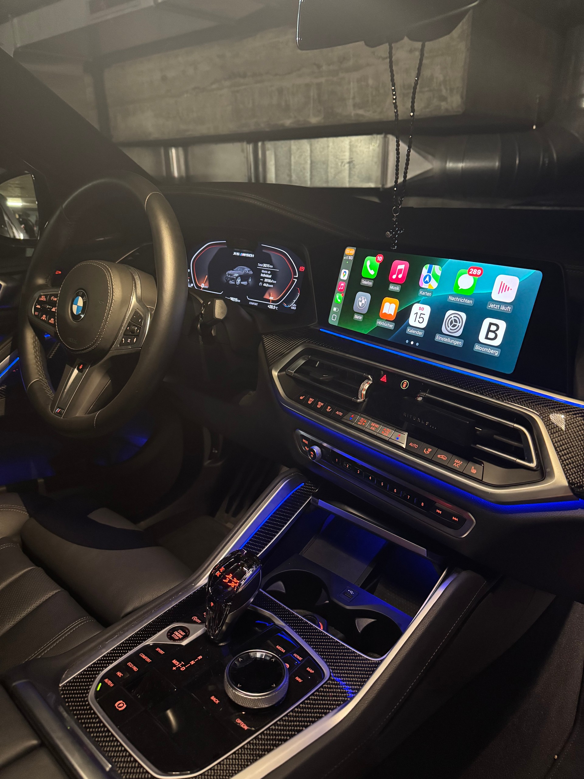 BMW X6 M50i-image-7