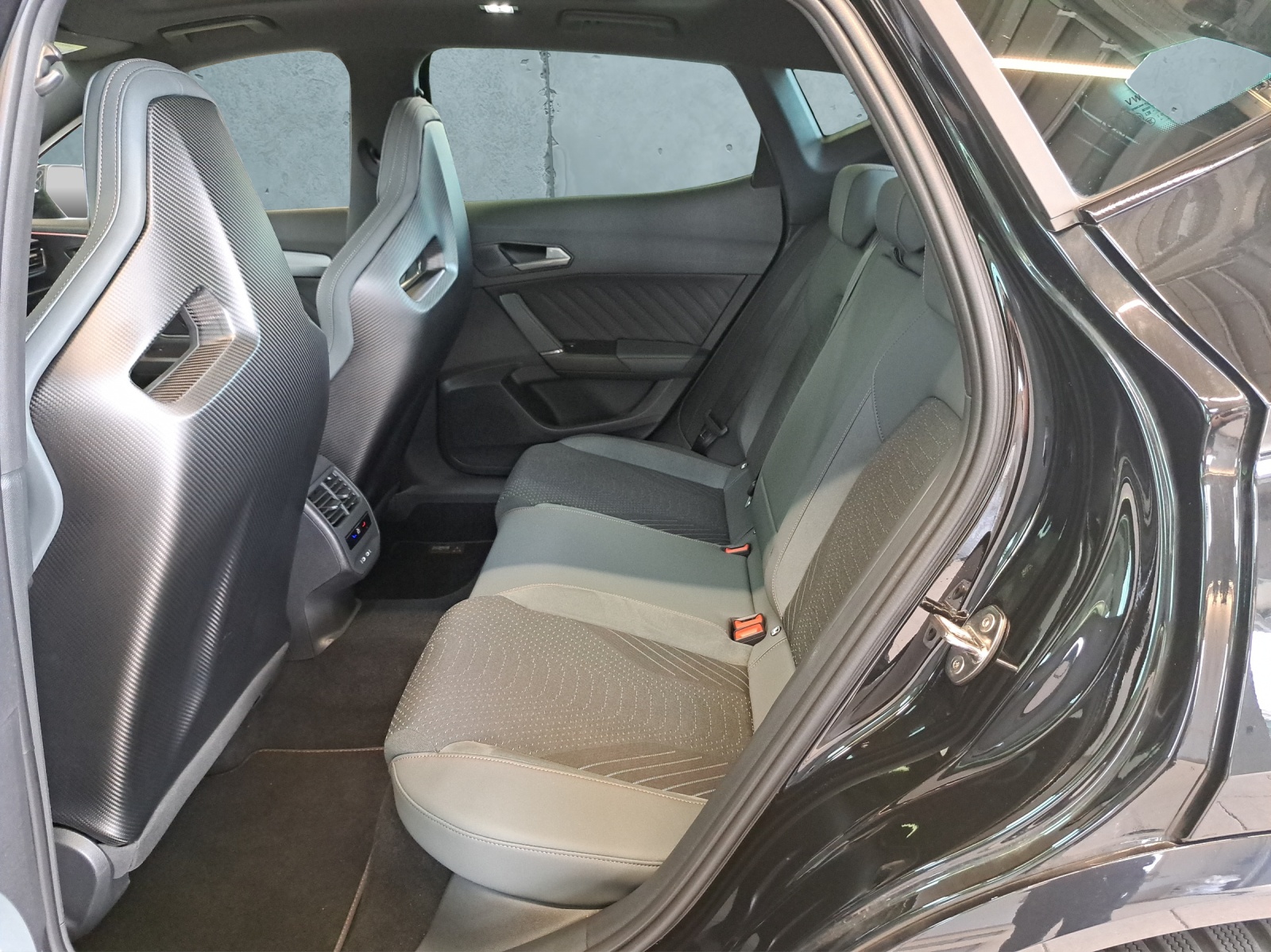 CUPRA Formentor 2.0TSI Extreme 4Drive DSG-image-15