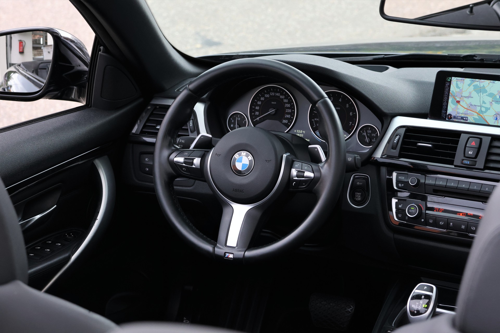 BMW 428i Cabriolet Sport Line Steptronic-image-17