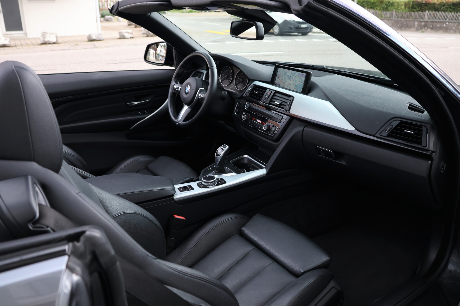 BMW 428i Cabriolet Sport Line Steptronic-image-18
