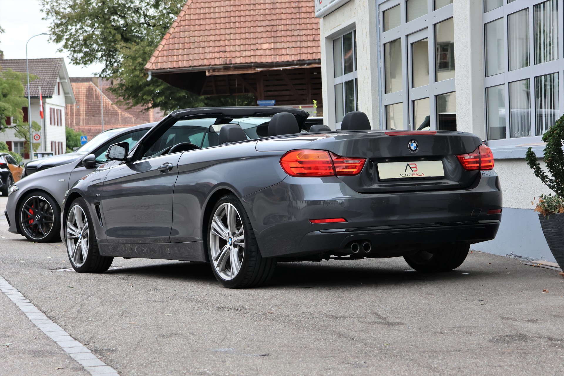 BMW 428i Cabriolet Sport Line Steptronic-image-8