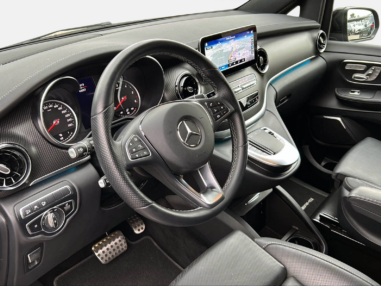 MERCEDES-BENZ V 300 d Avantgarde lang Van-showroom-element-2