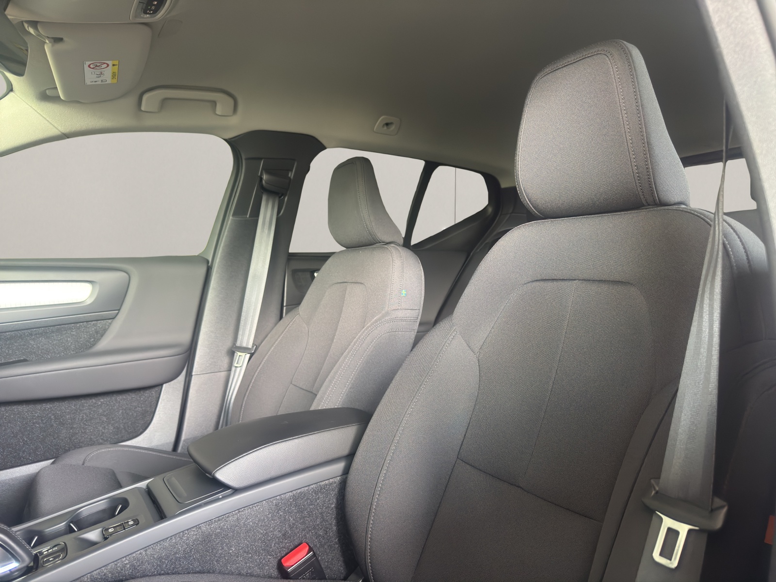 VOLVO XC40 1.5 T3 Momentum-image-5
