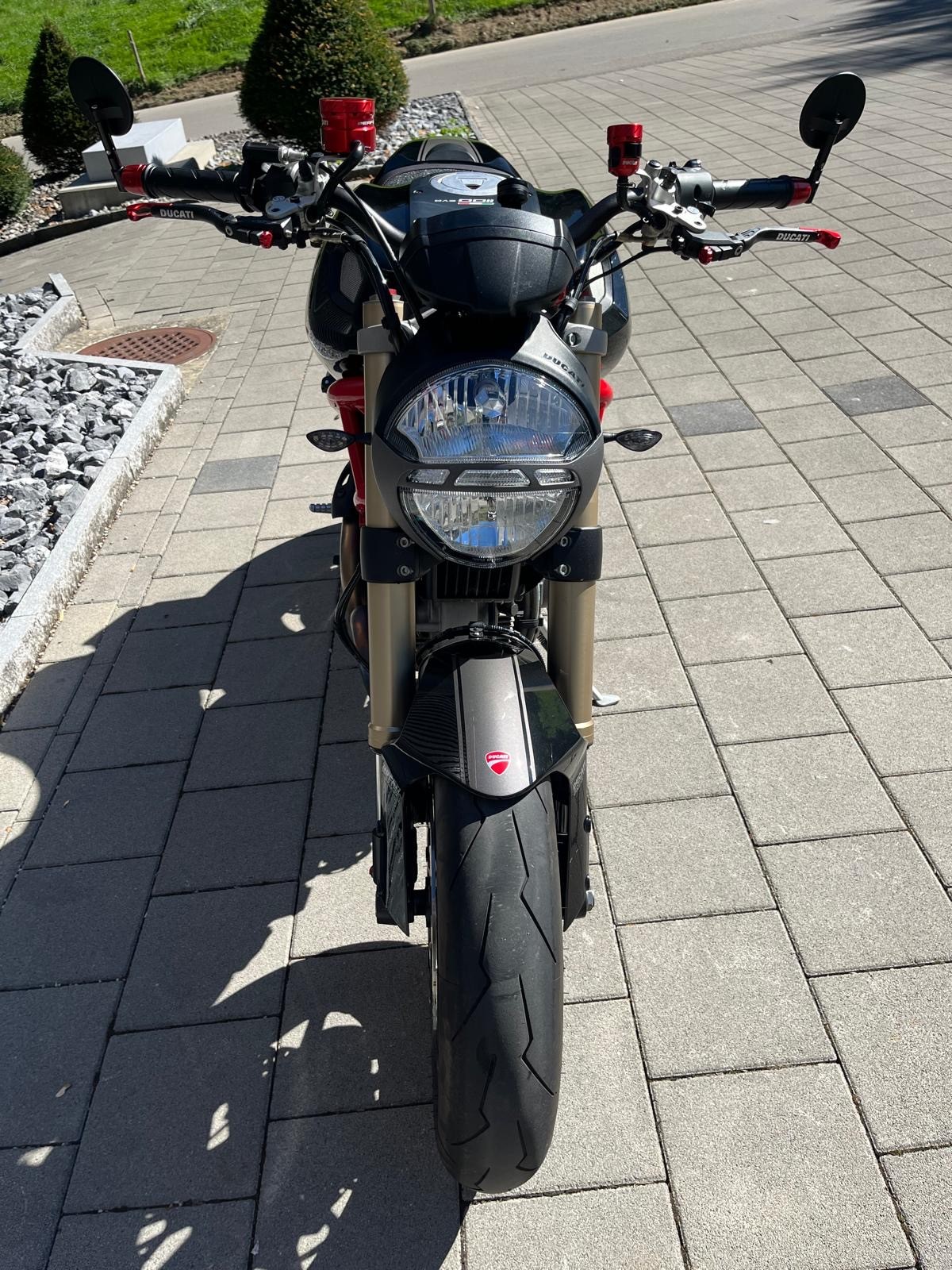 DUCATI Monster 1100 EVO ABS-image-3