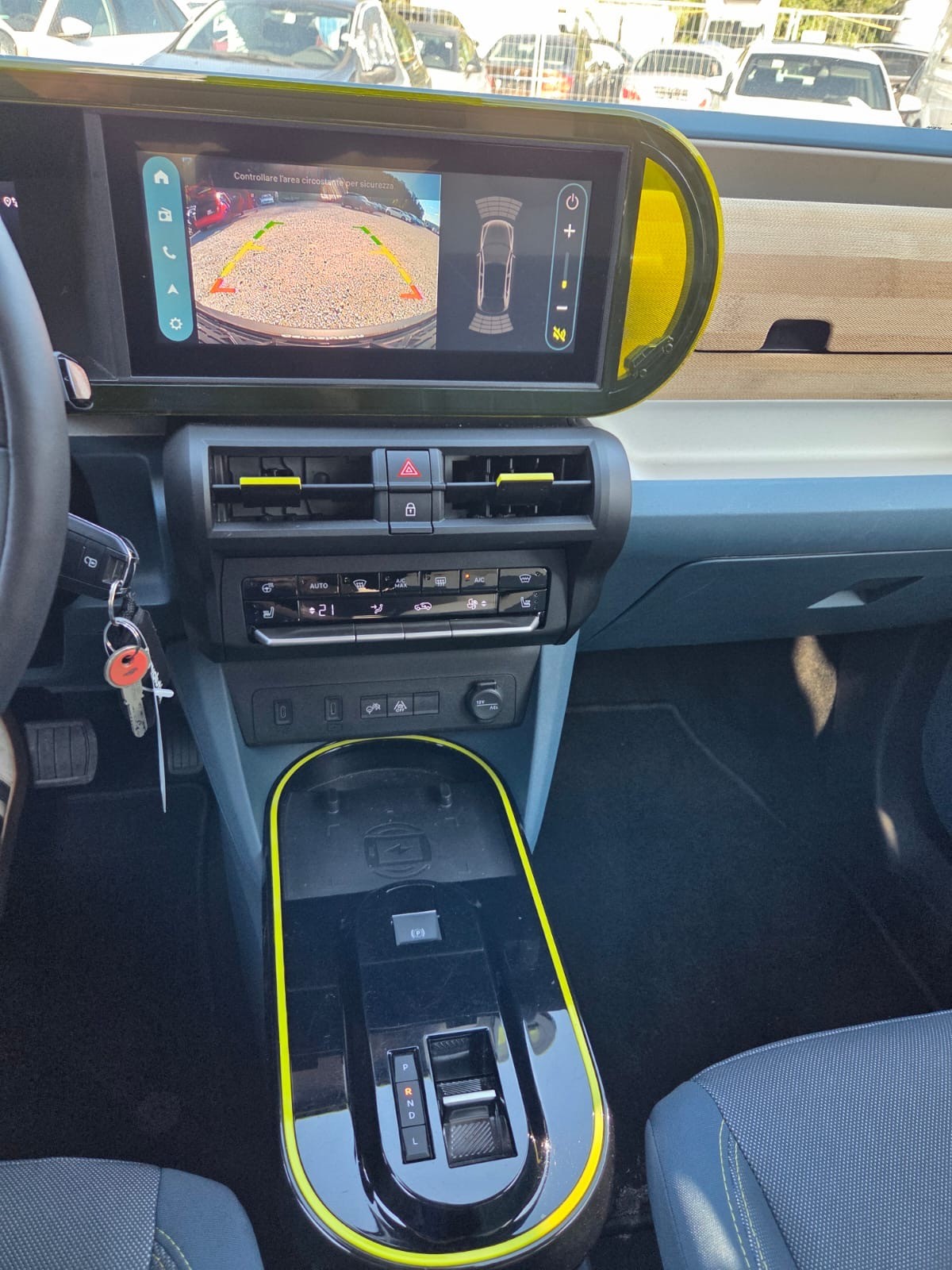 FIAT Grande Panda MHEV Icon-image-9