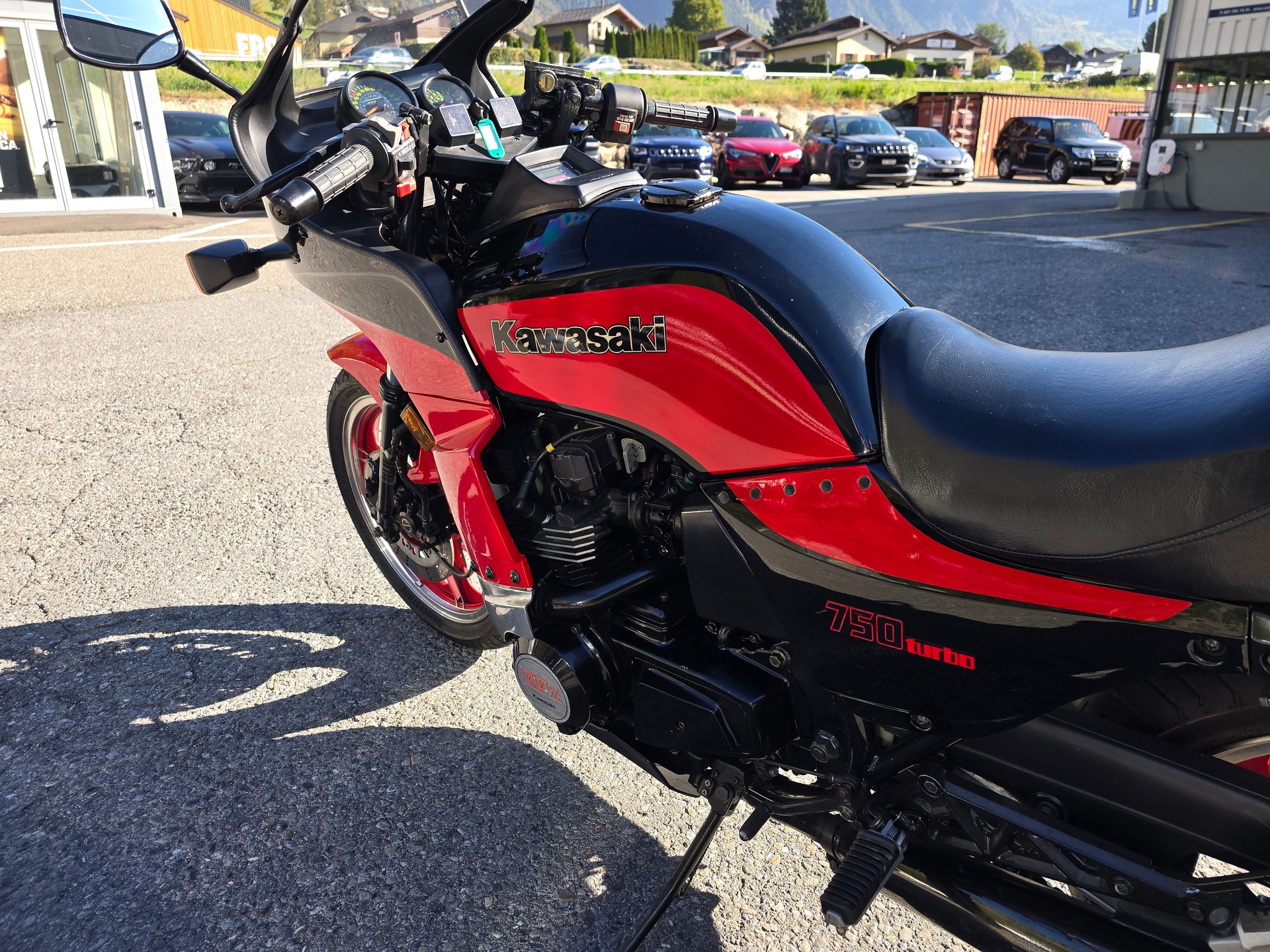 KAWASAKI ZX 750 Turbo-image-5