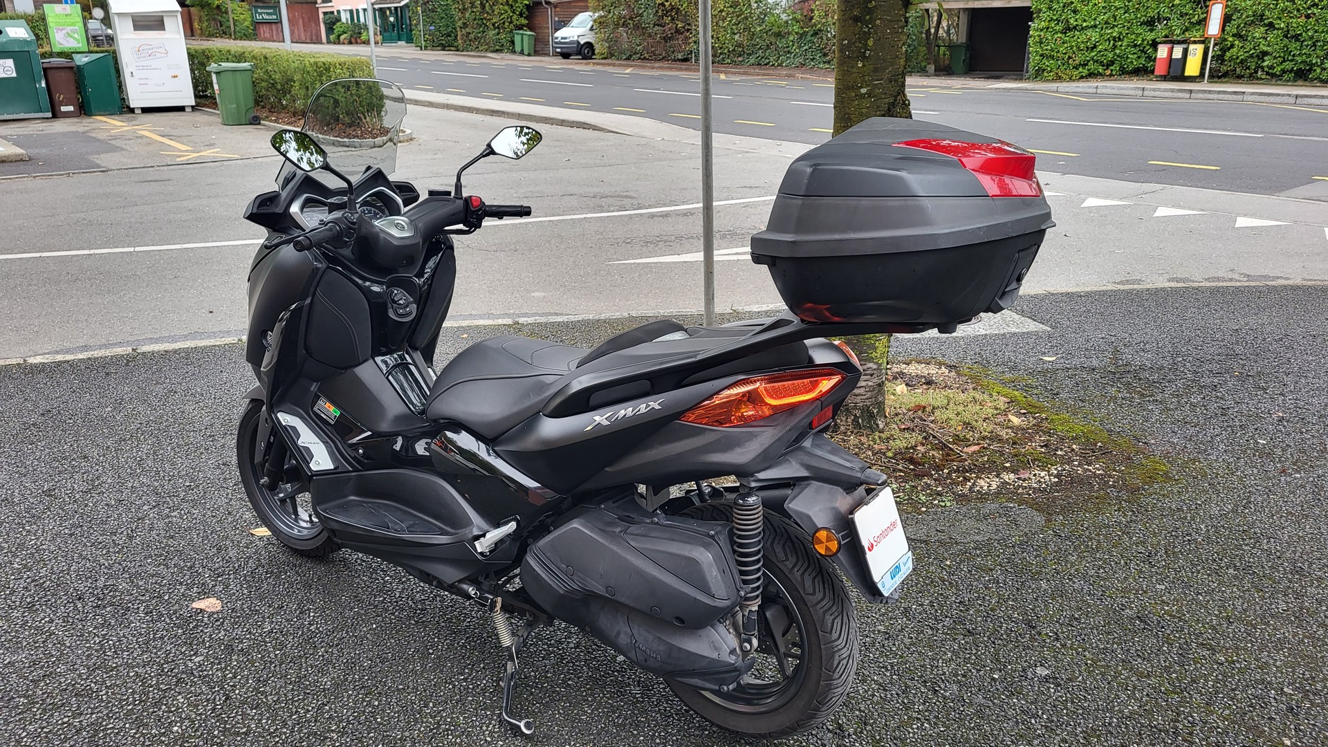 YAMAHA X-Max 300 Iron Max ABS-image-5