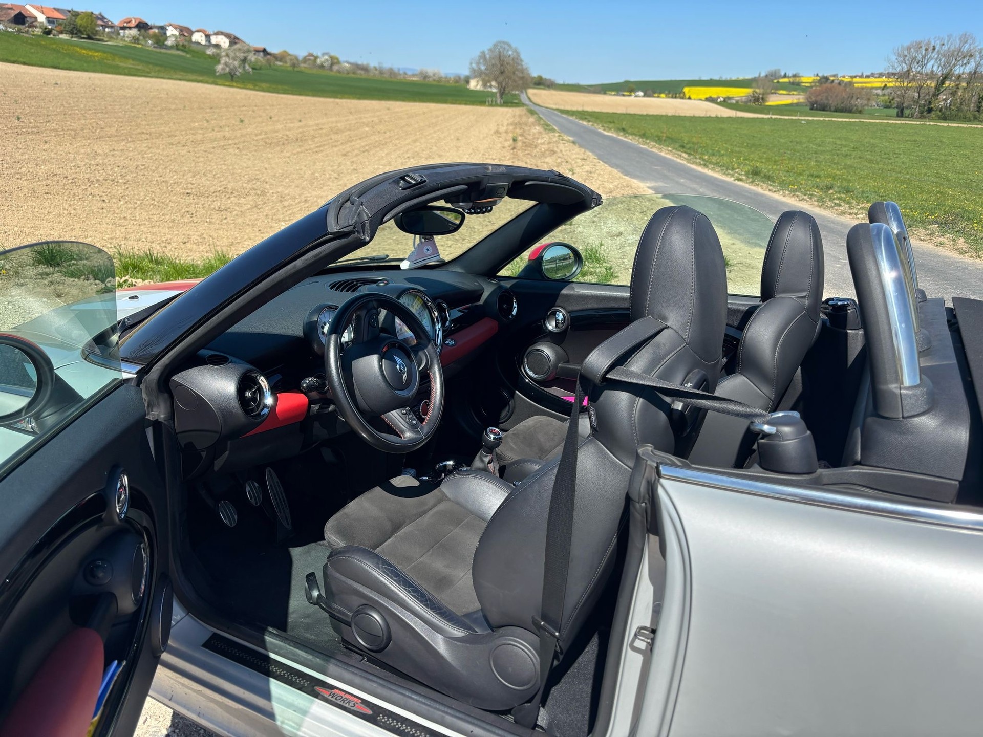 MINI Cooper S Roadster-image-4
