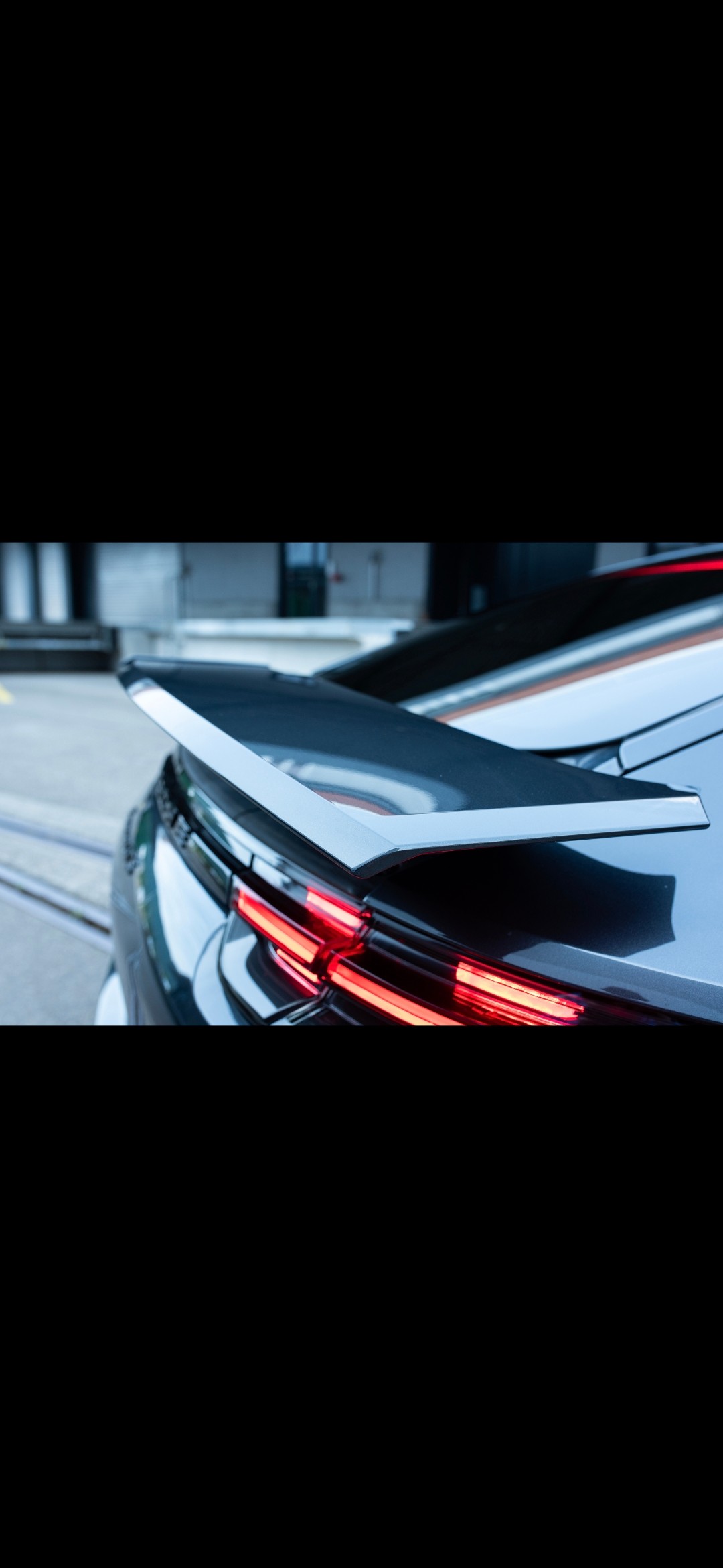 PORSCHE Panamera GTS V8 PDK (Akrapovic)-image-11