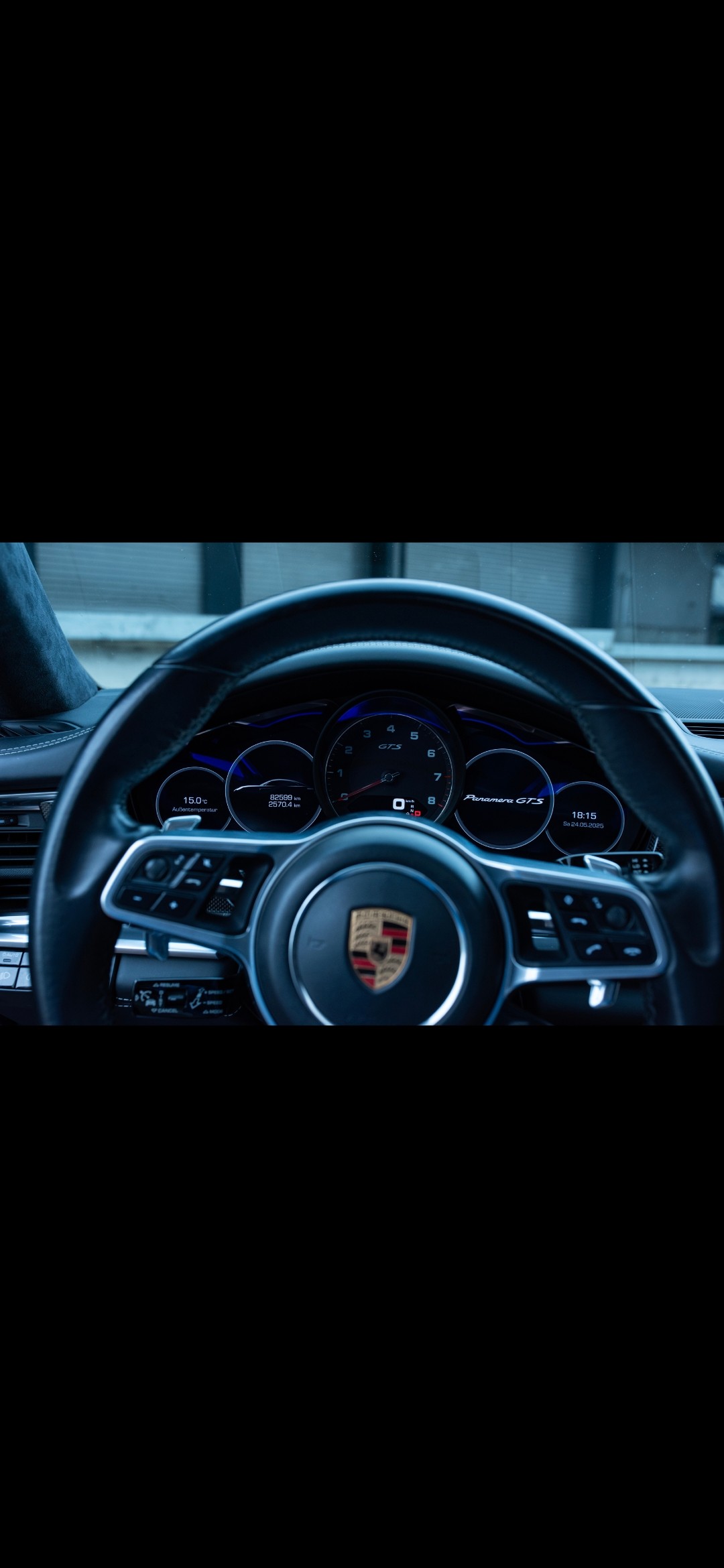 PORSCHE Panamera GTS V8 PDK (Akrapovic)-image-8