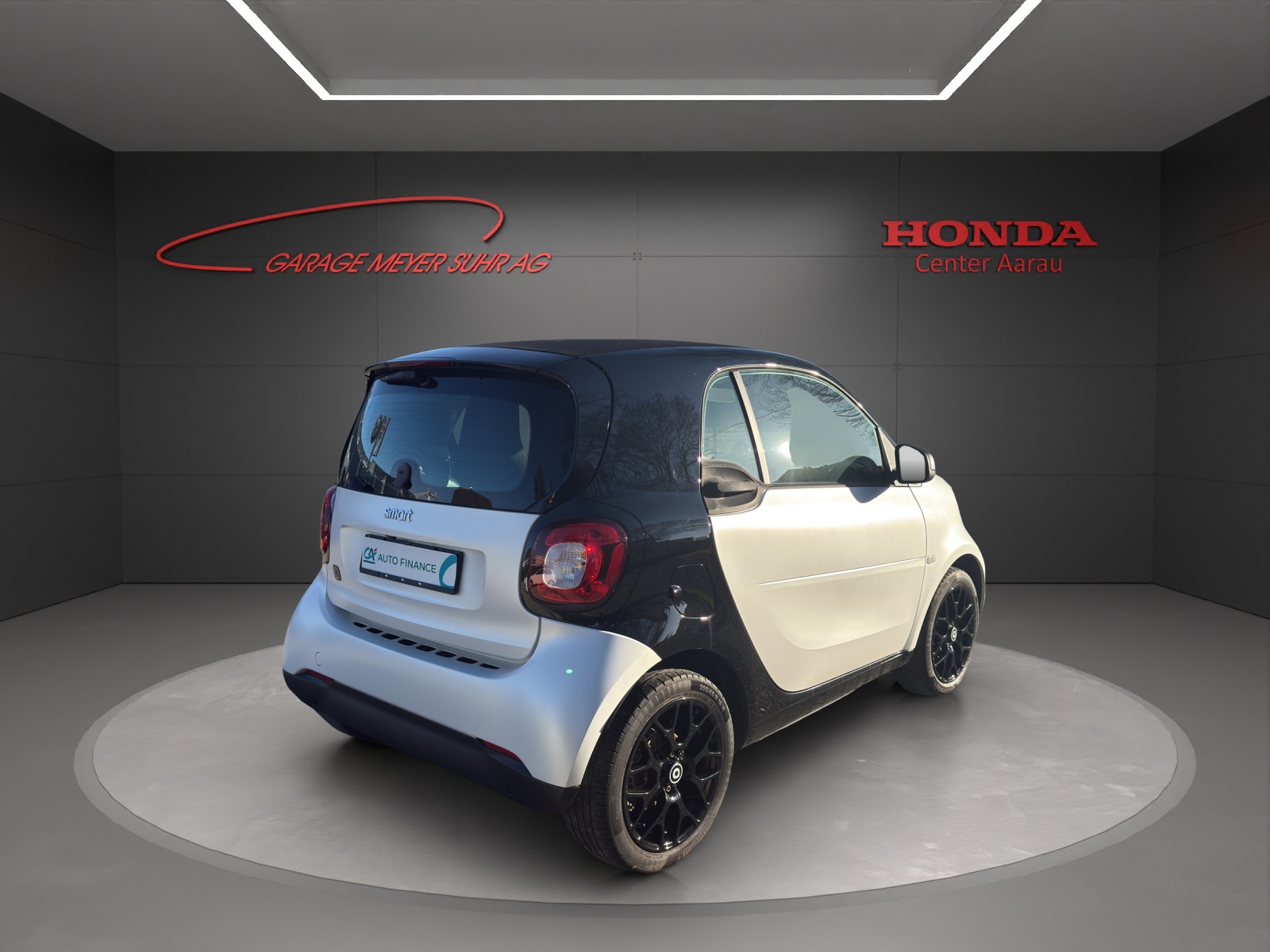 SMART Fortwo Coupé EQ-image-6