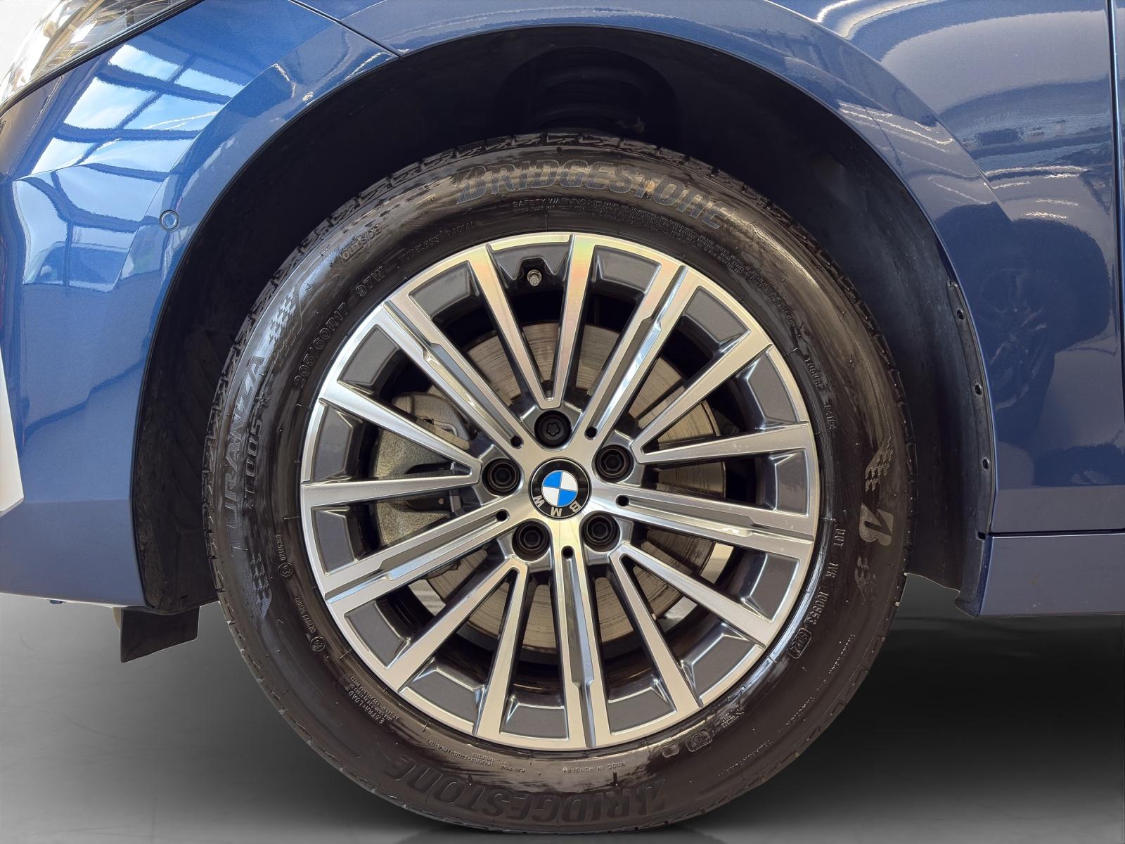BMW 223i SDKG Active Tourer-image-8