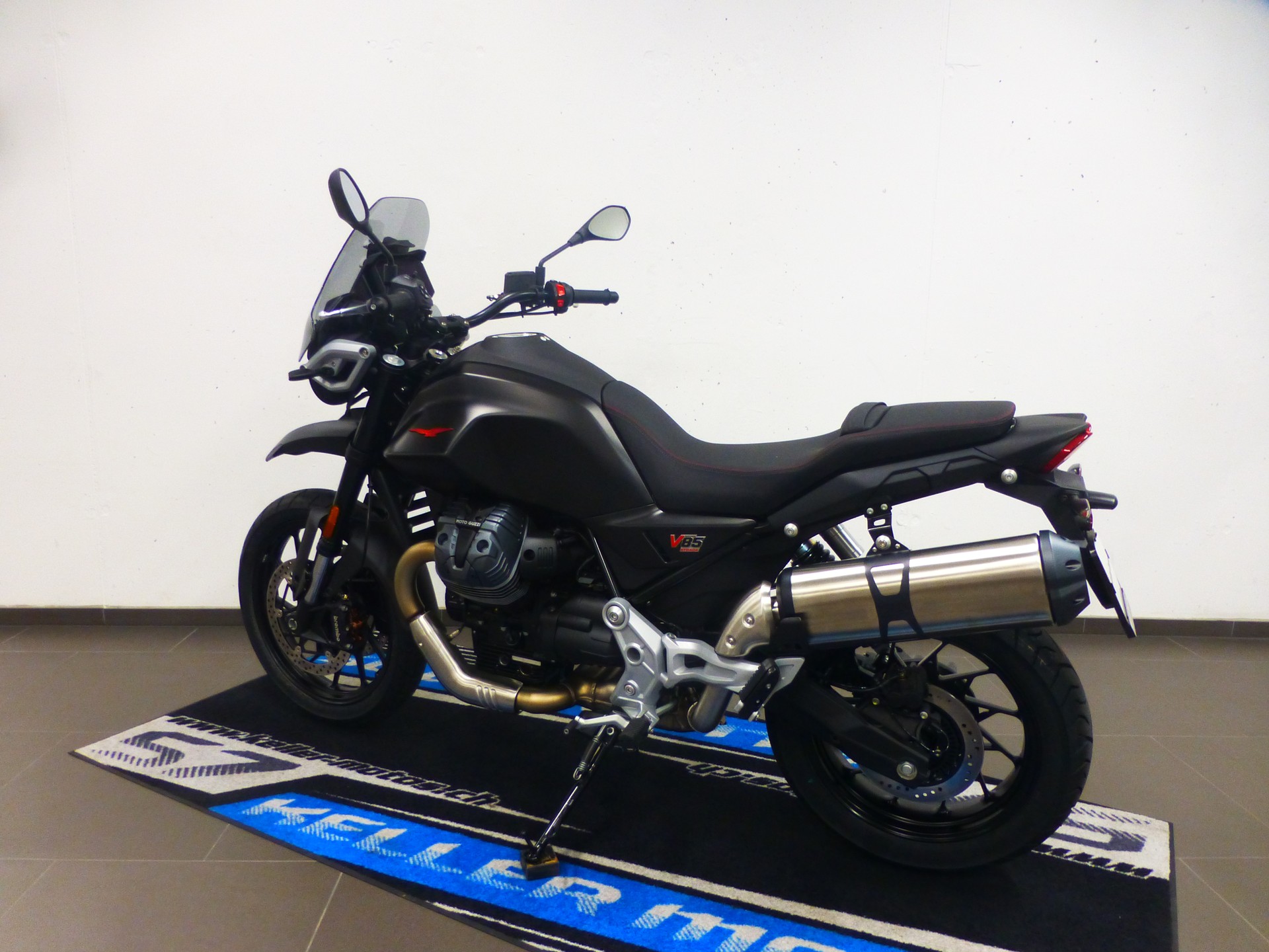 MOTO GUZZI V85 TT Strada E5+ 35KW-image-6