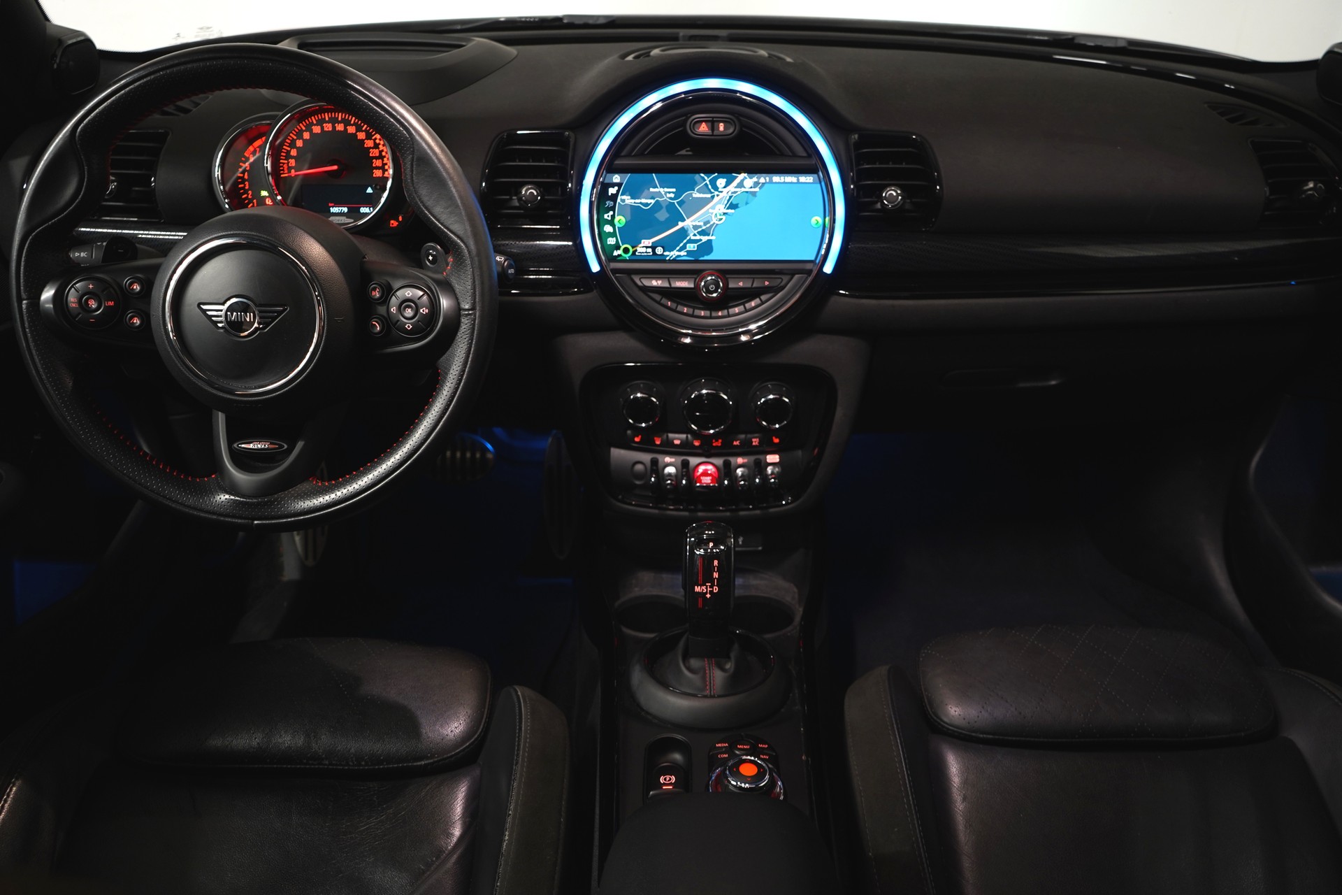 MINI Clubman Cooper John Cooper Works ALL4 Steptronic-image-17