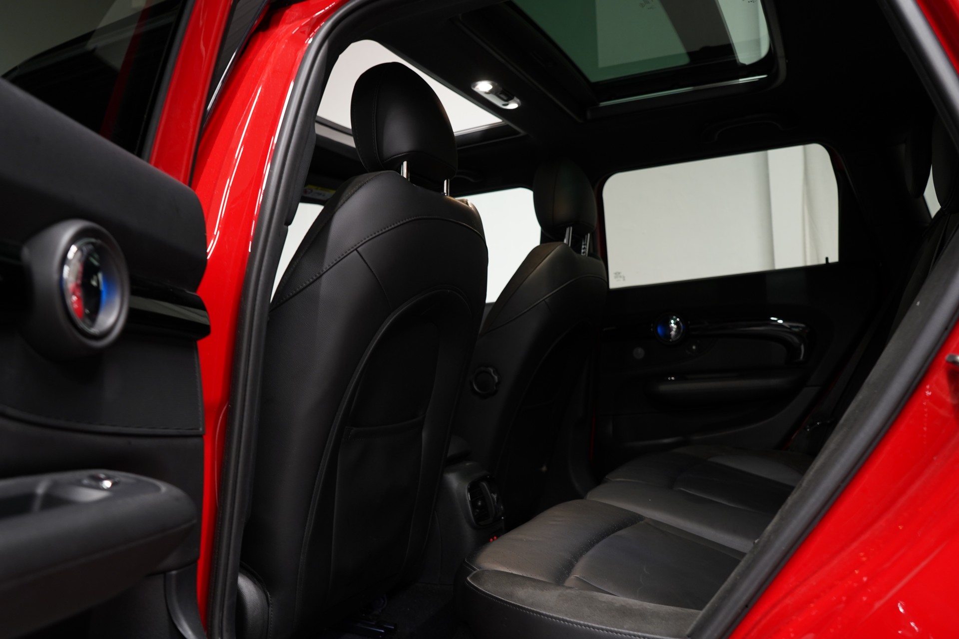 MINI Clubman Cooper John Cooper Works ALL4 Steptronic-image-24