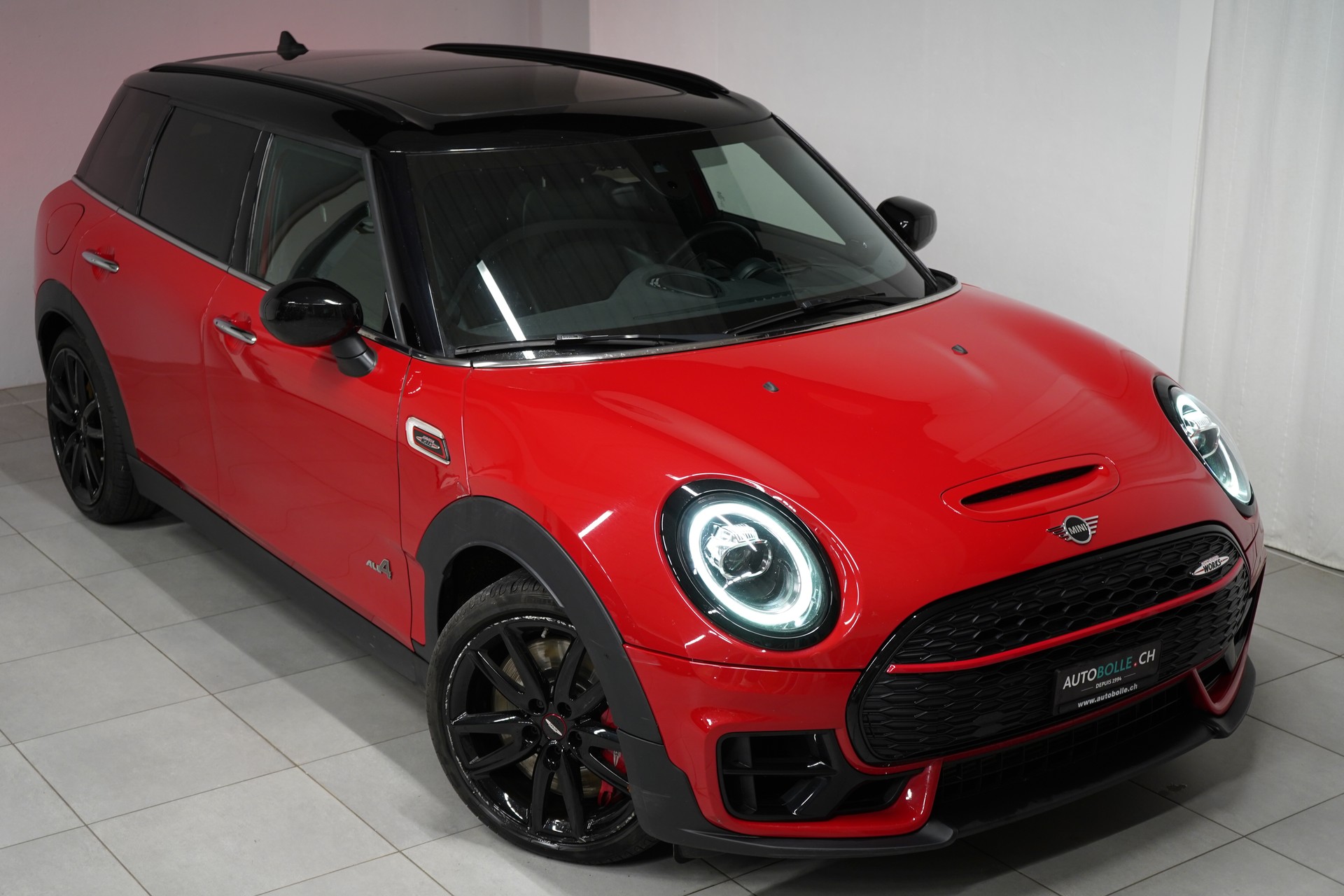 MINI Clubman Cooper John Cooper Works ALL4 Steptronic-showroom-element-2