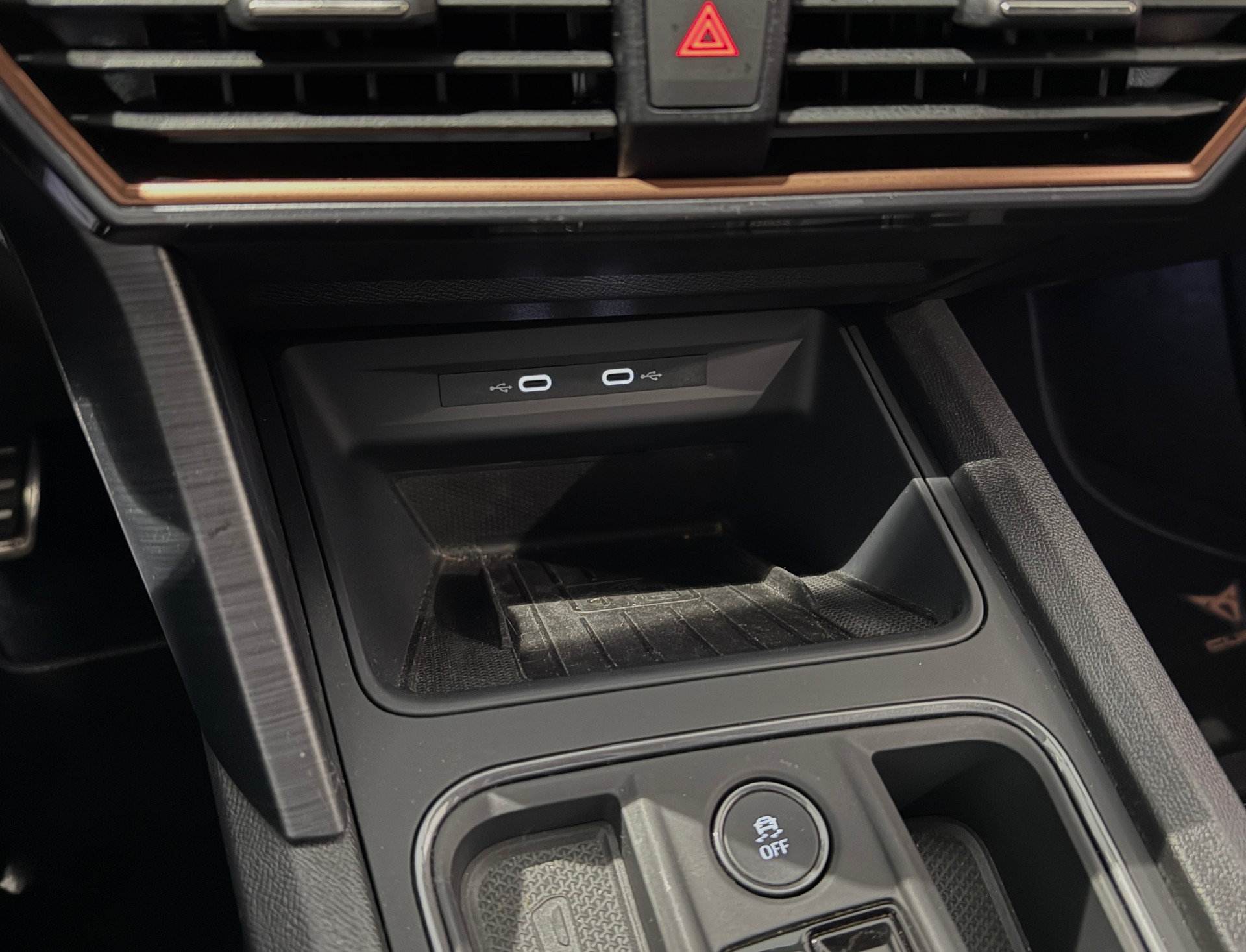 CUPRA Formentor 2.0TSI VZ 4Drive DSG-image-12